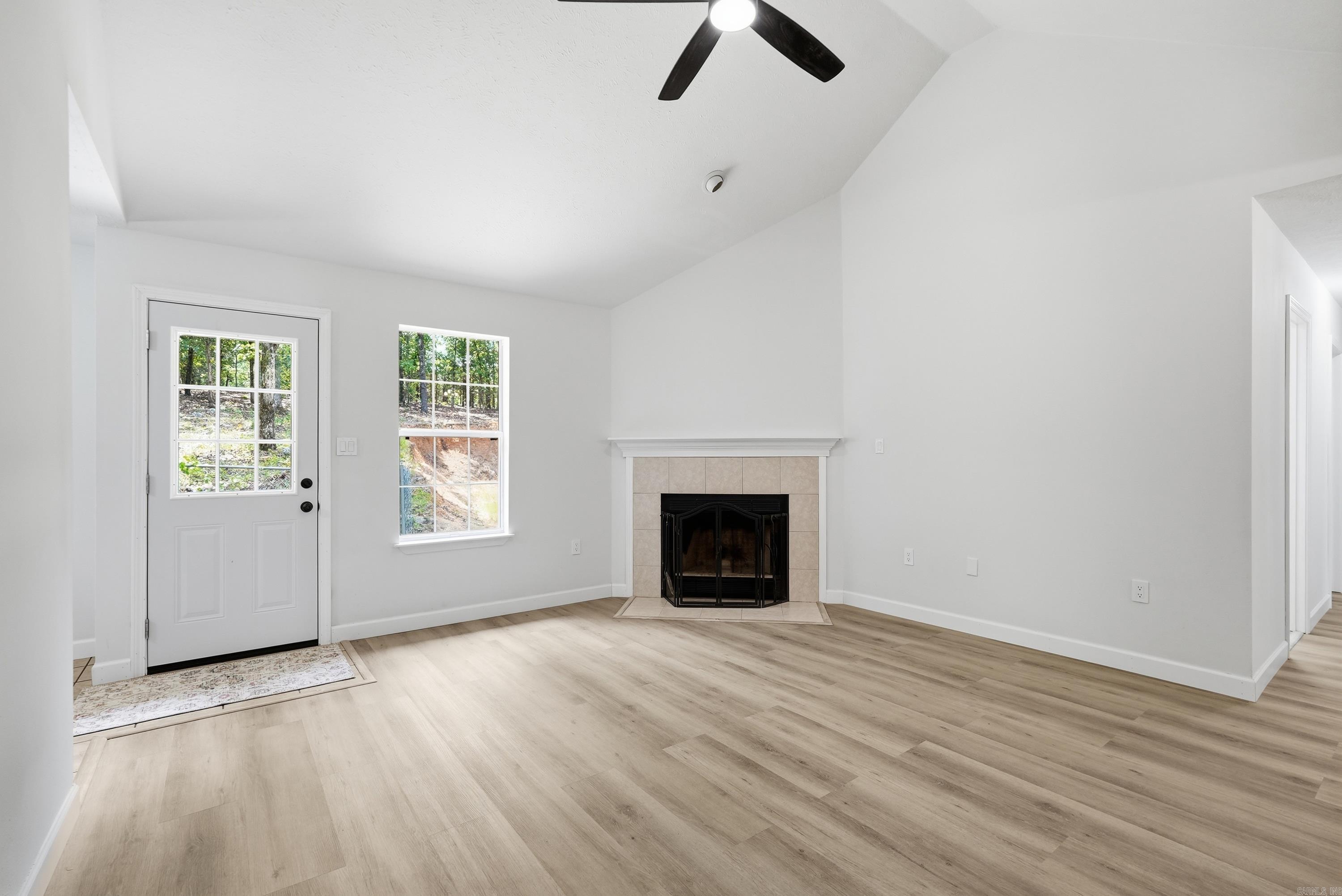 10 Christina Way Property Photo 13