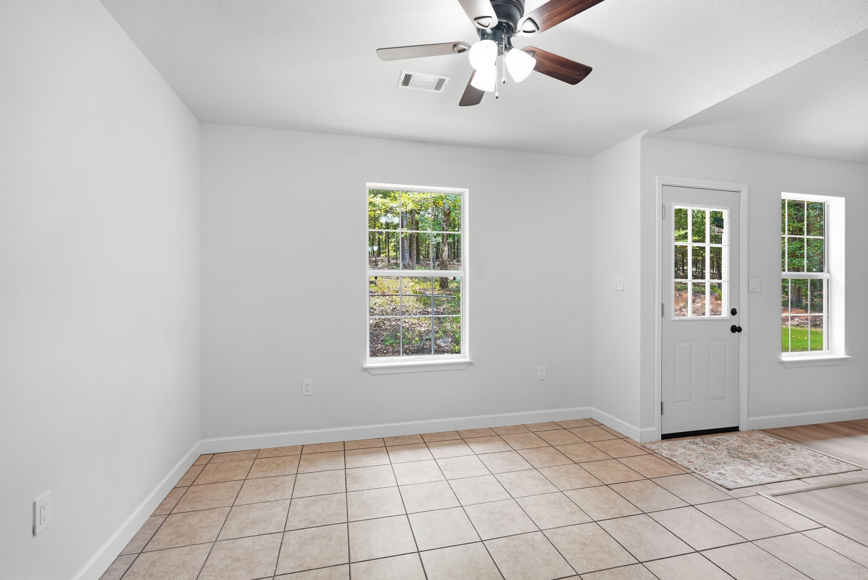 10 Christina Way Property Photo 14