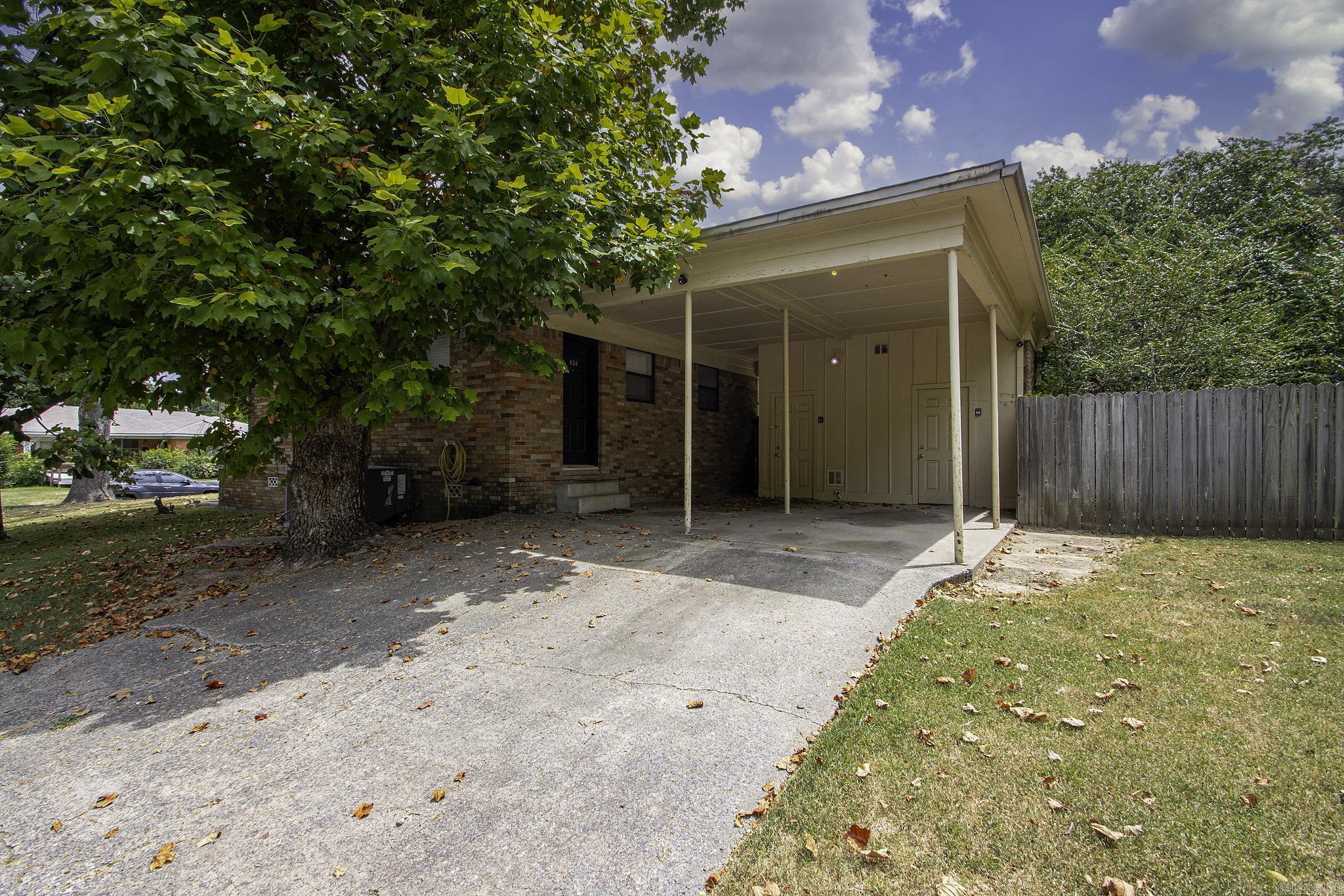 424 W K Avenue Property Photo 4