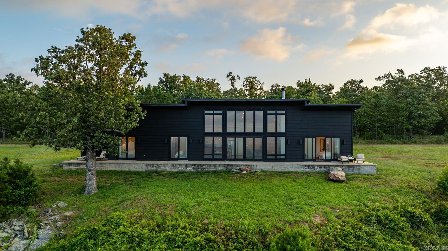 11334 Pool Hollow Road Property Photo 3