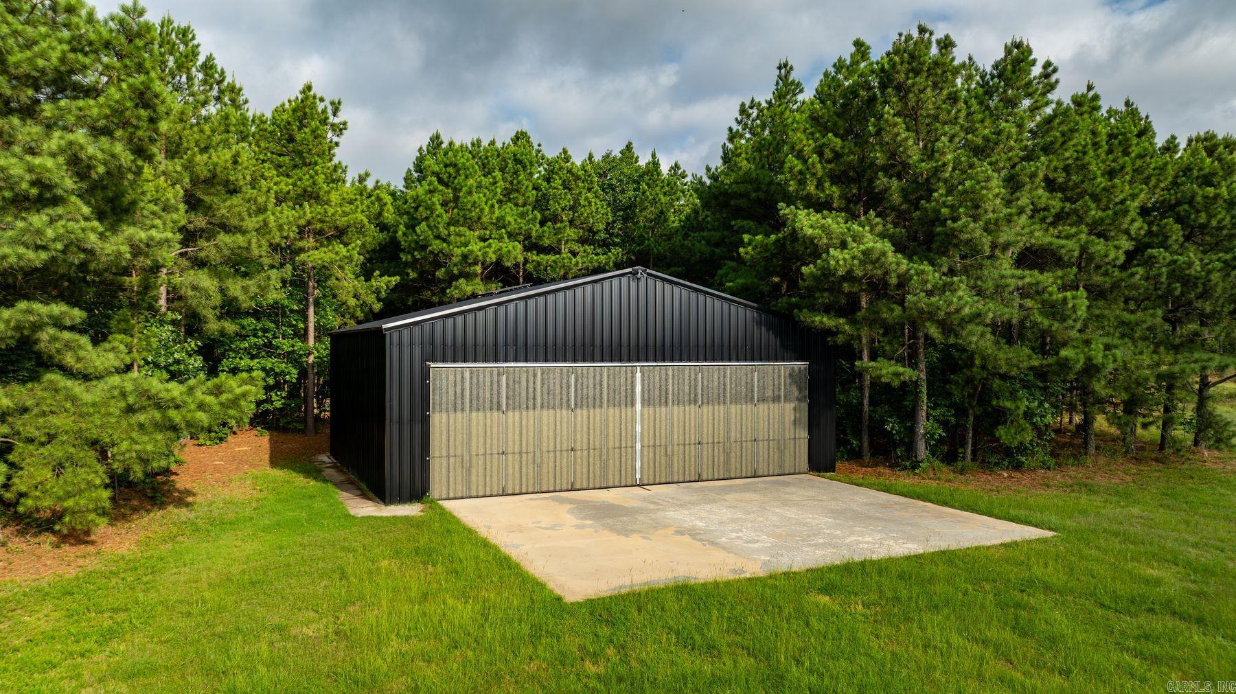 11334 Pool Hollow Road Property Photo 5
