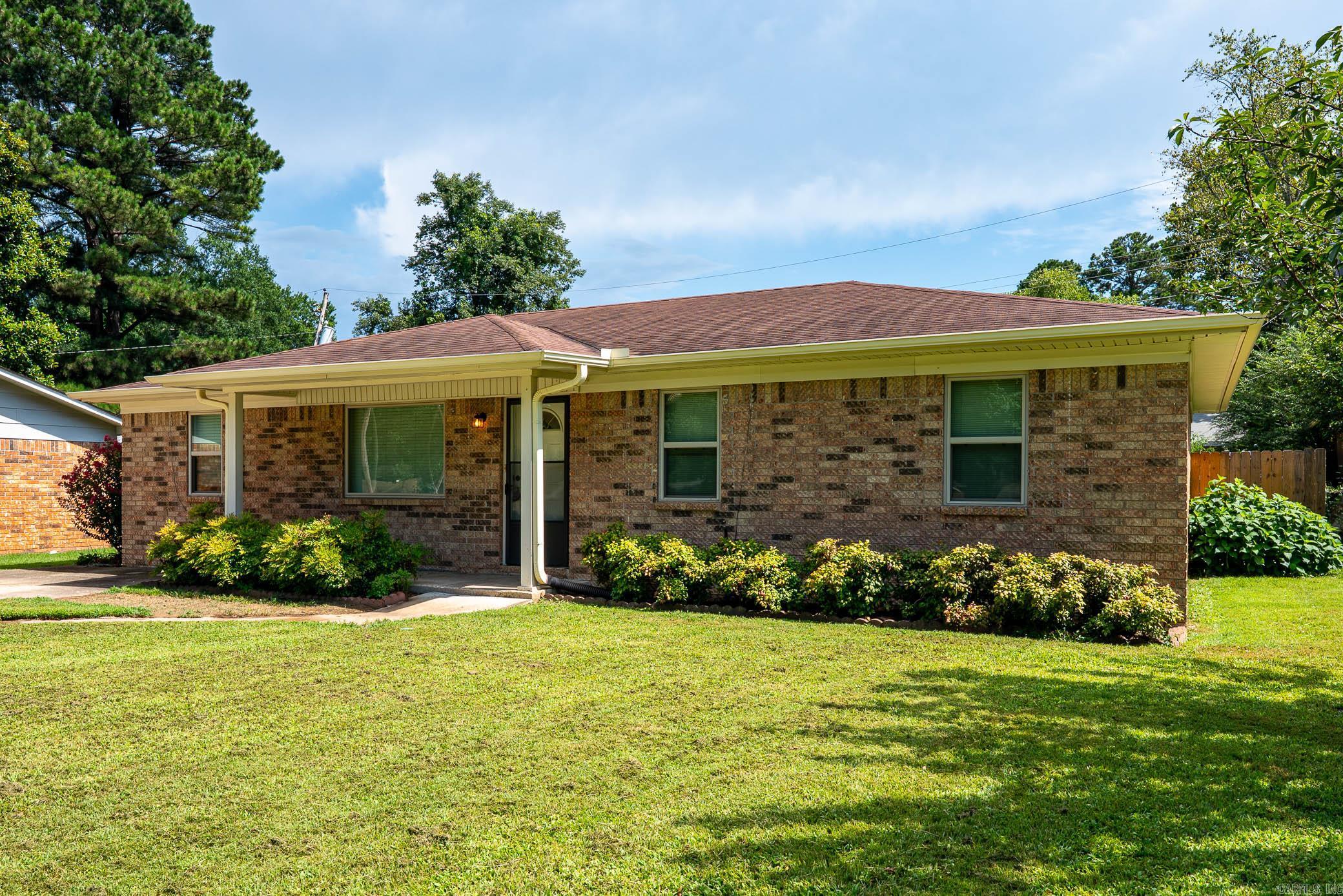 1403 Tamara Park Property Photo 2