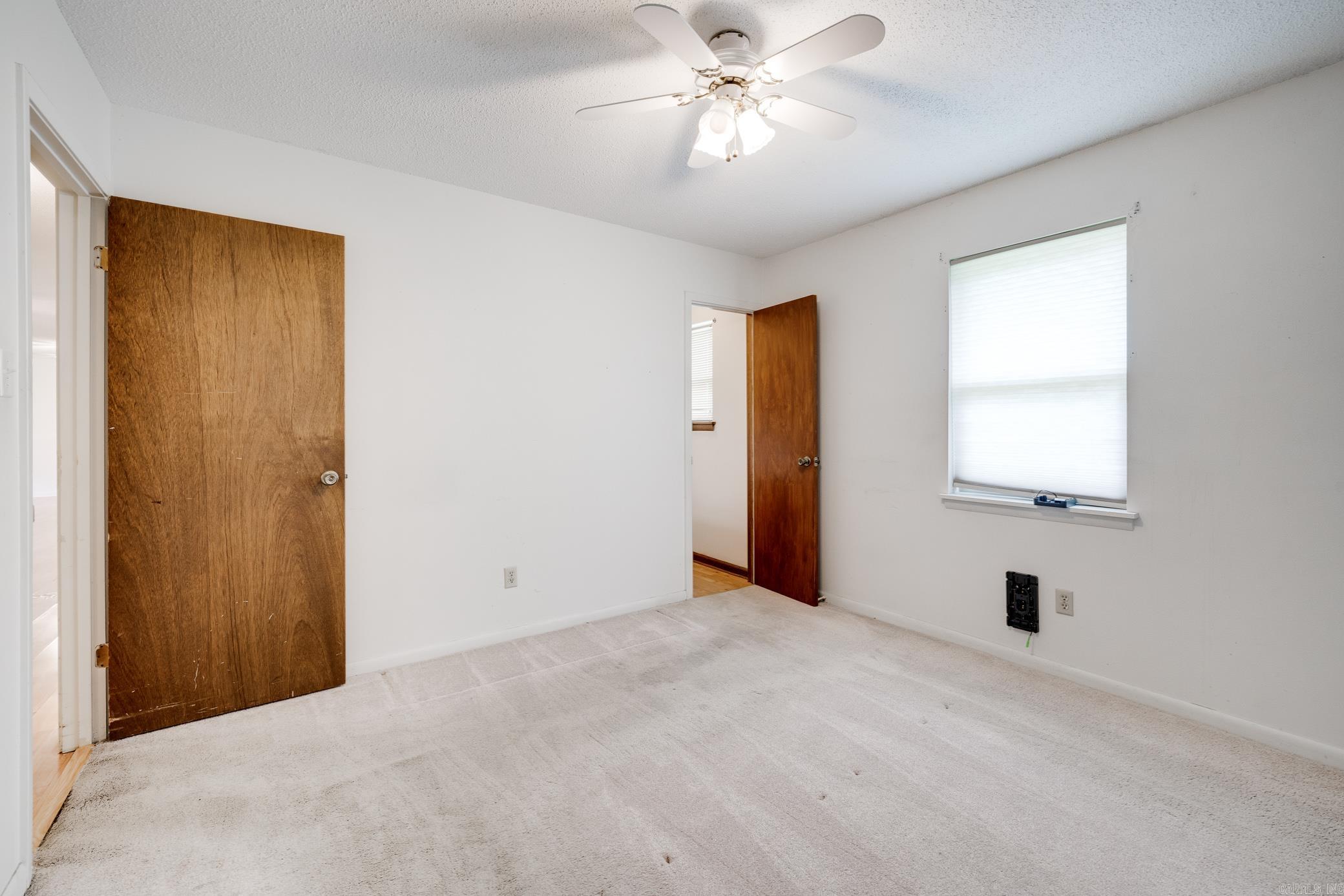 1403 Tamara Park Property Photo 18