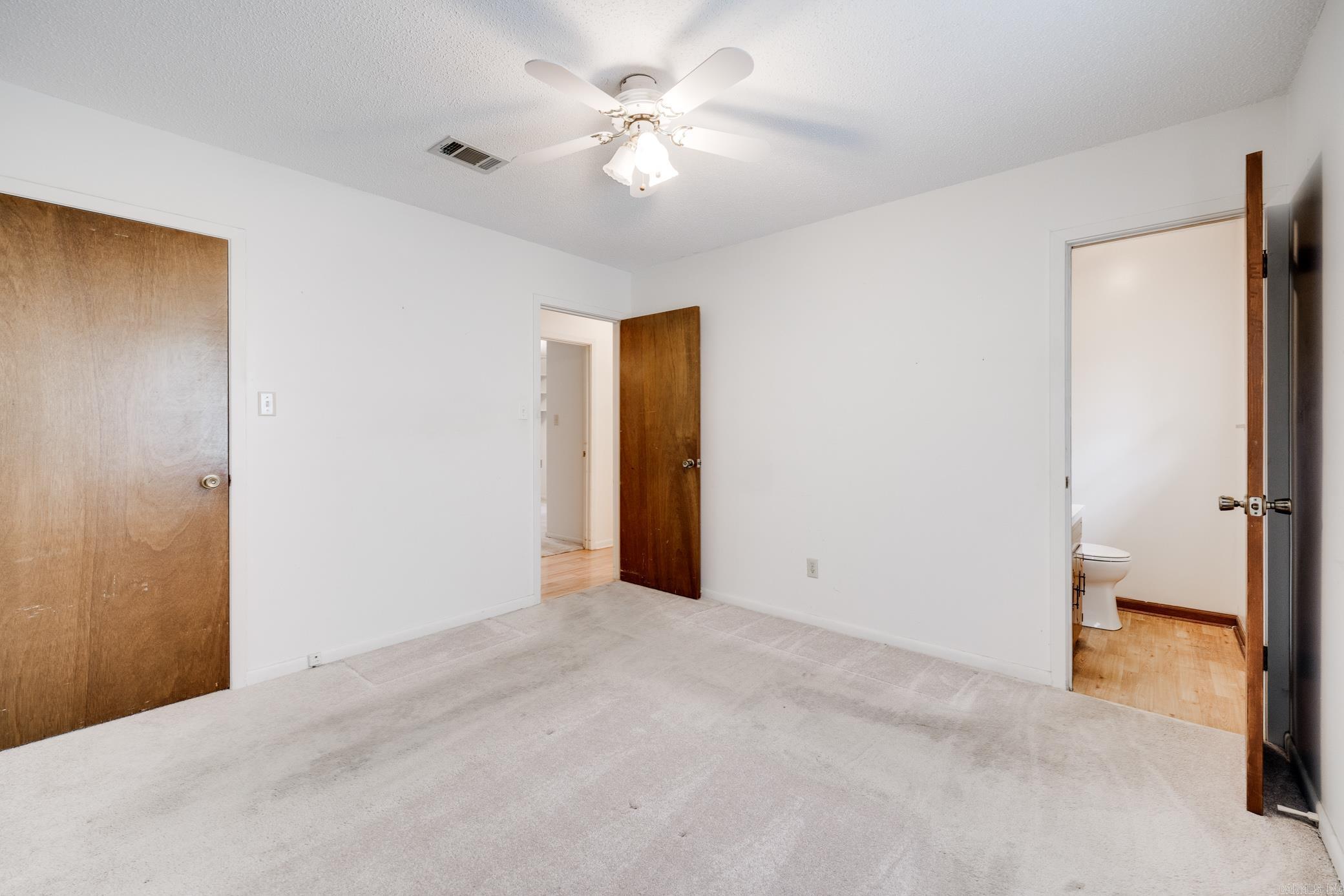1403 Tamara Park Property Photo 19