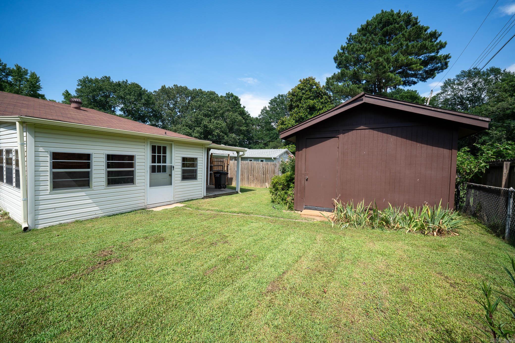 1403 Tamara Park Property Photo 31