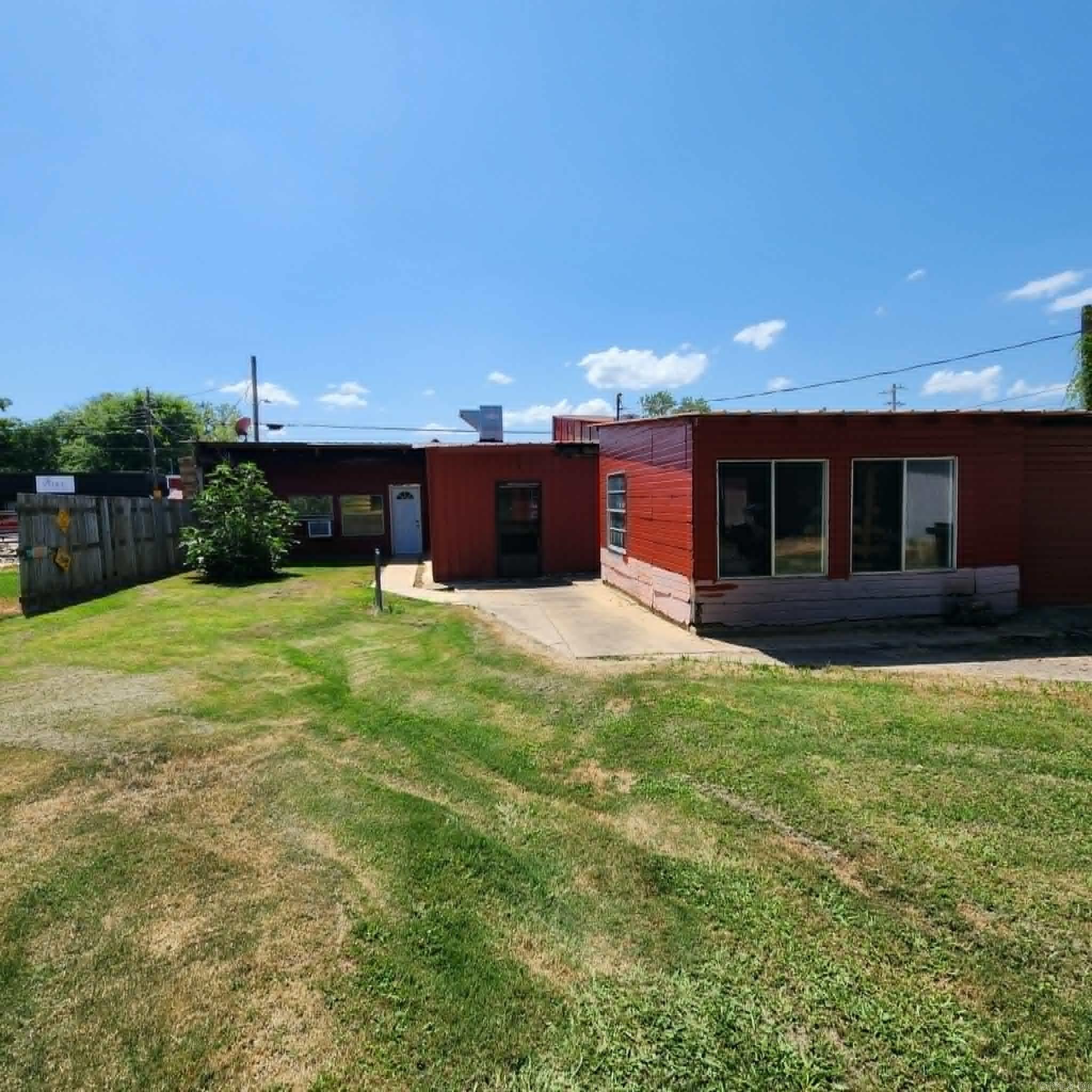102 South Main Street Property Photo 18