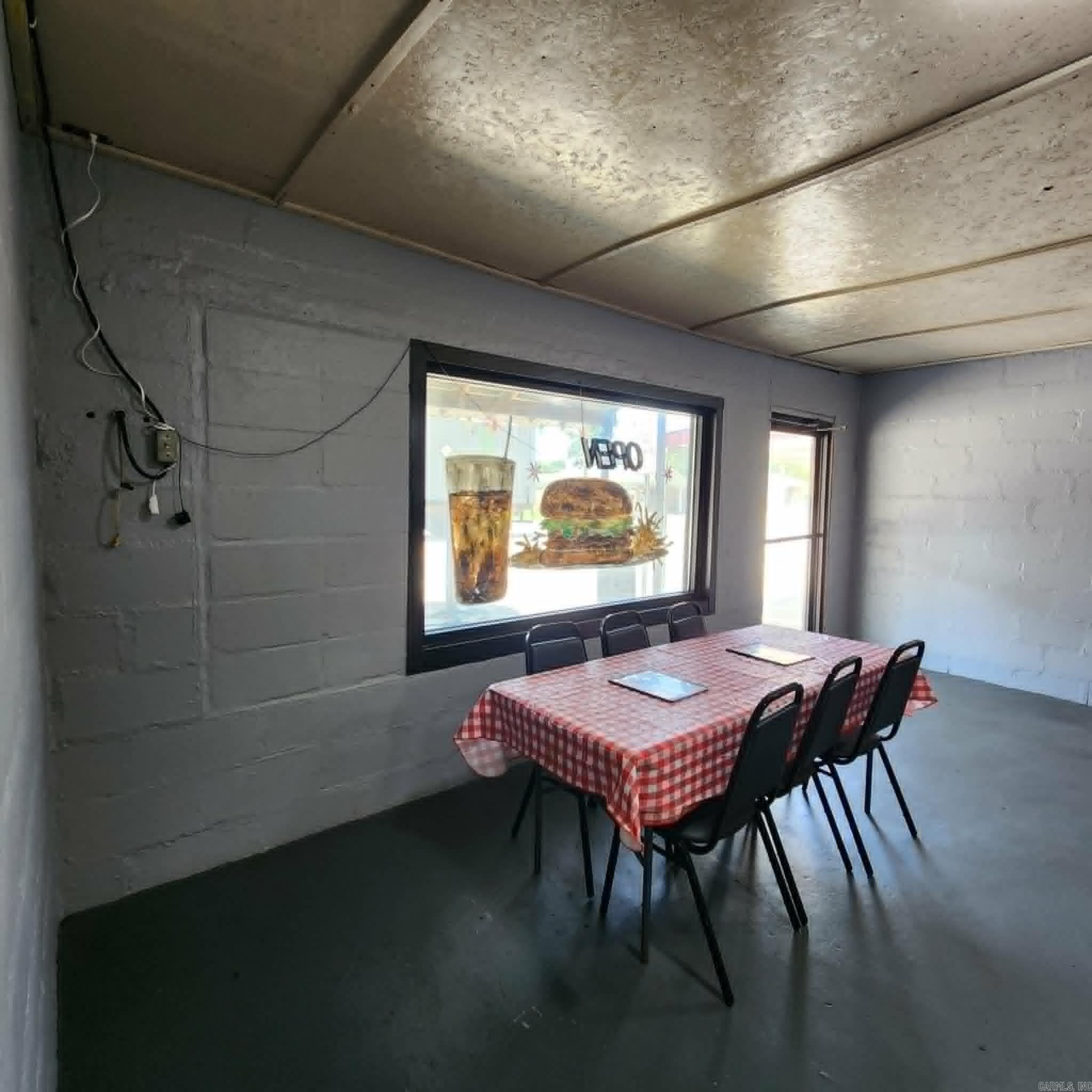 102 South Main Street Property Photo 31