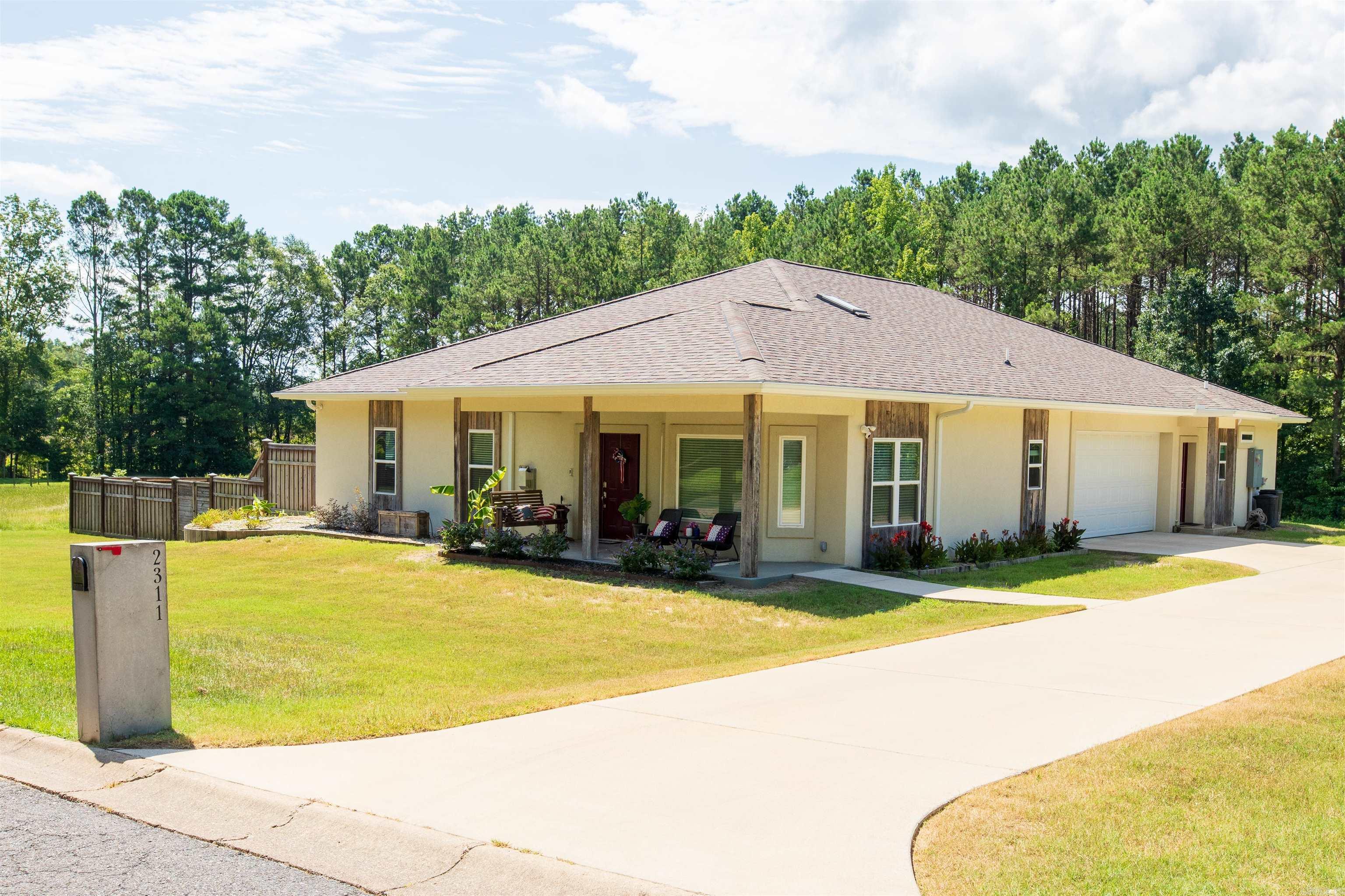 2311 Willowbrook Property Photo 1