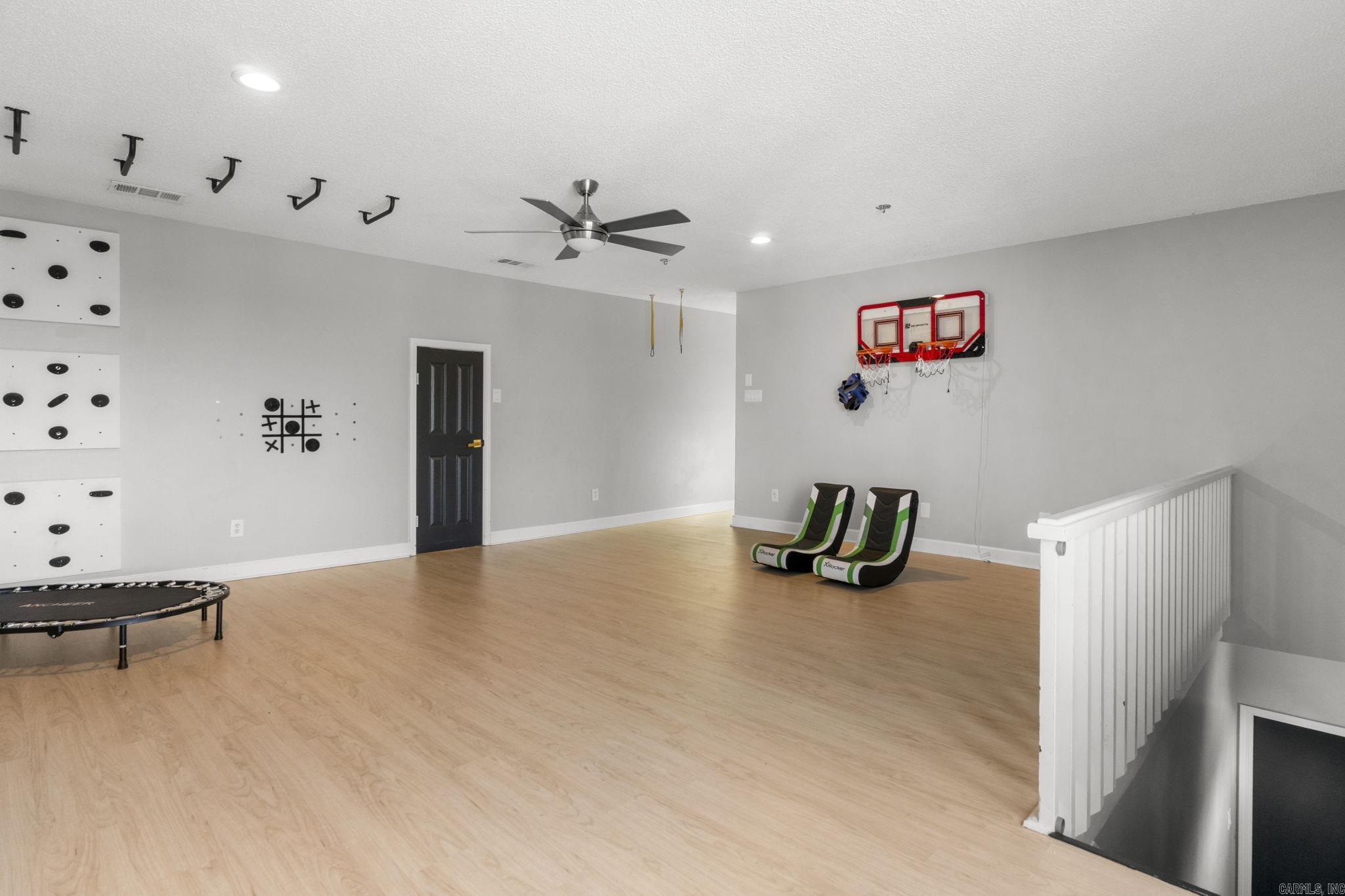 13518 Saddle Hill Drive Property Photo 32