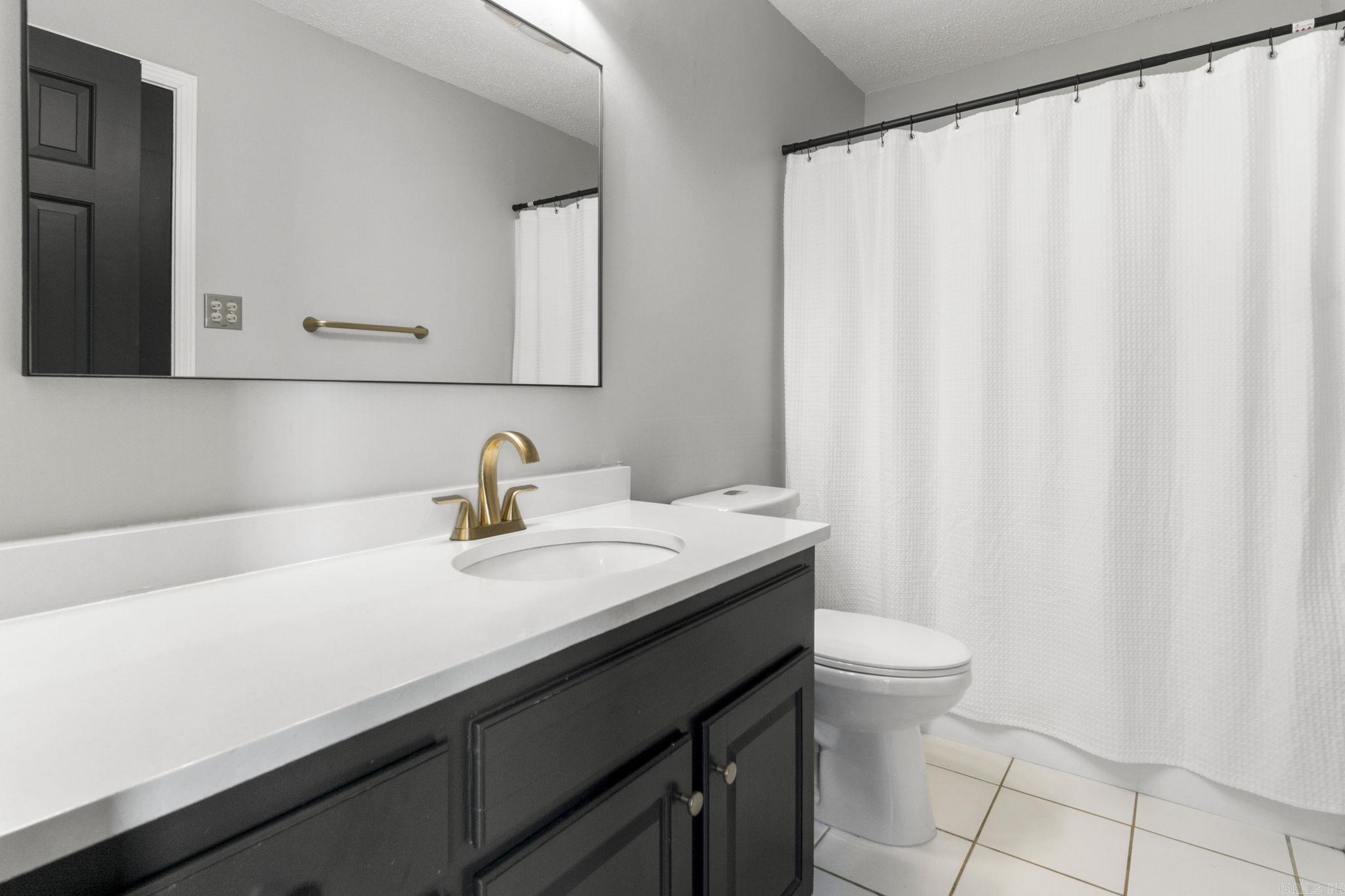 13518 Saddle Hill Drive Property Photo 39
