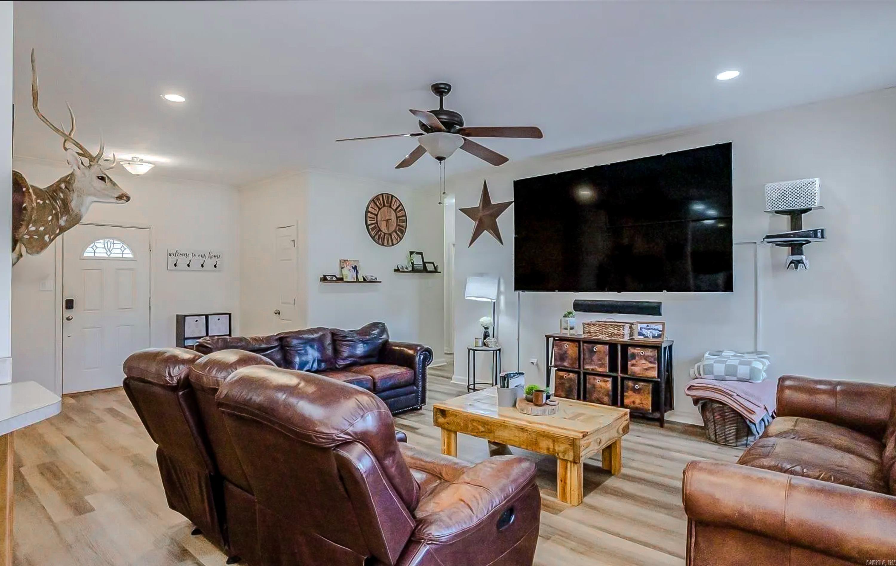 64 Horton Hills Drive Property Photo 9