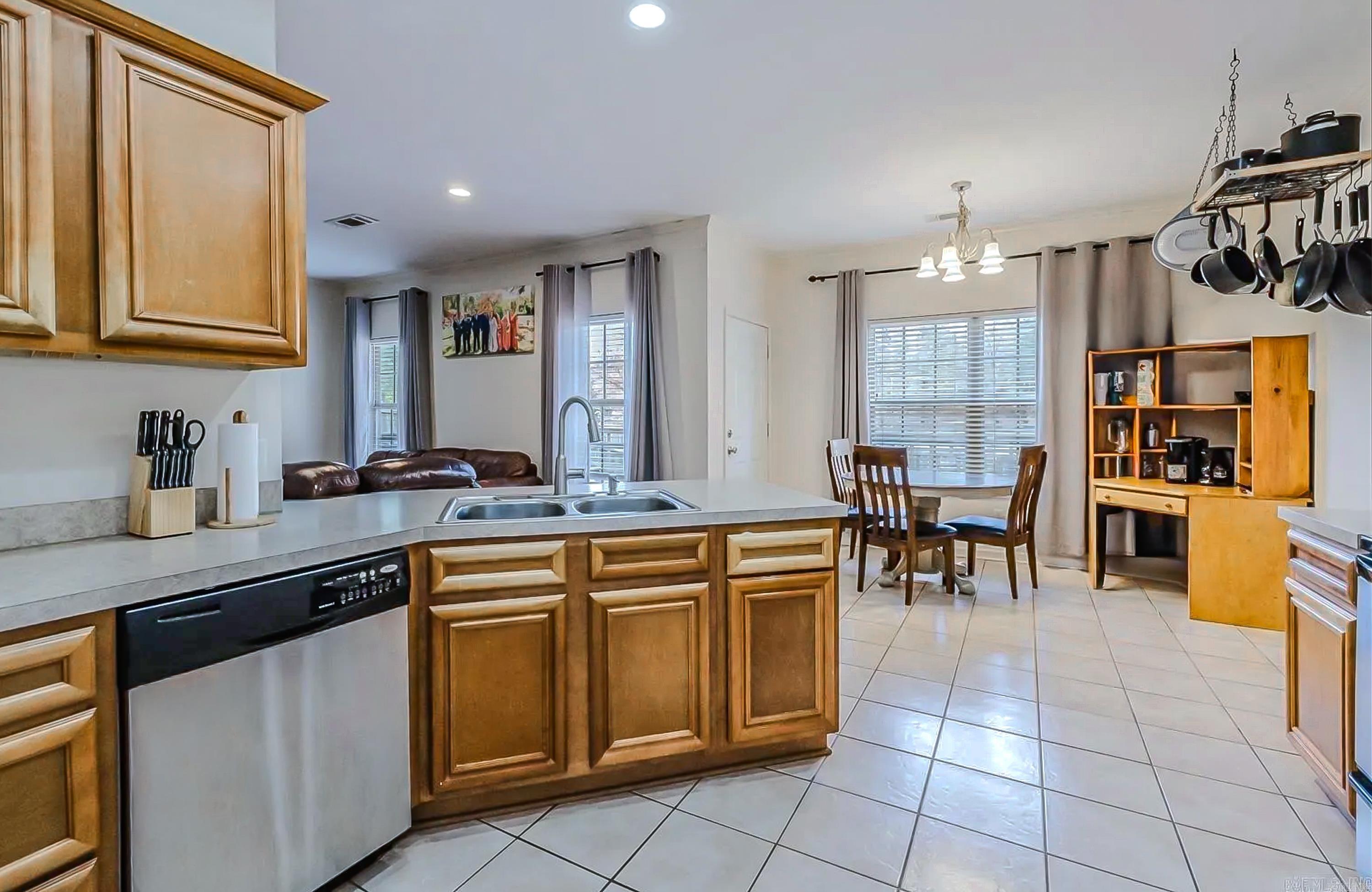 64 Horton Hills Drive Property Photo 12