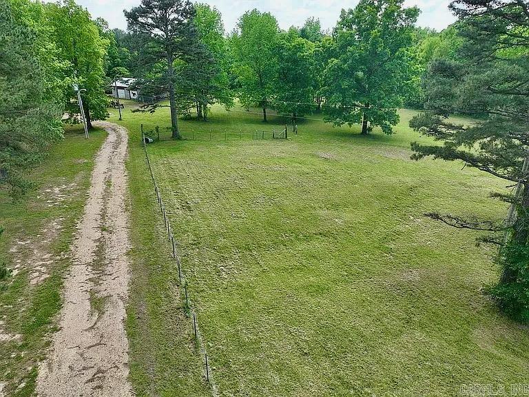 206 County Road 798 Property Photo 5