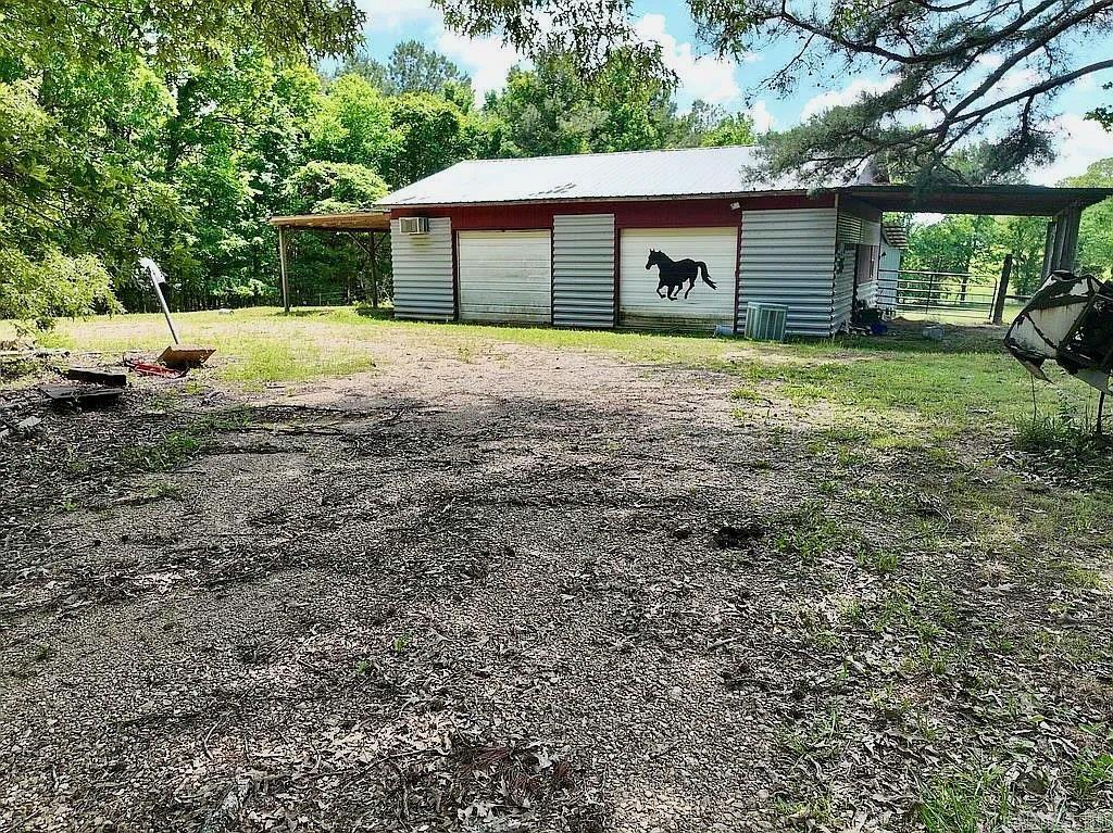 206 County Road 798 Property Photo 6