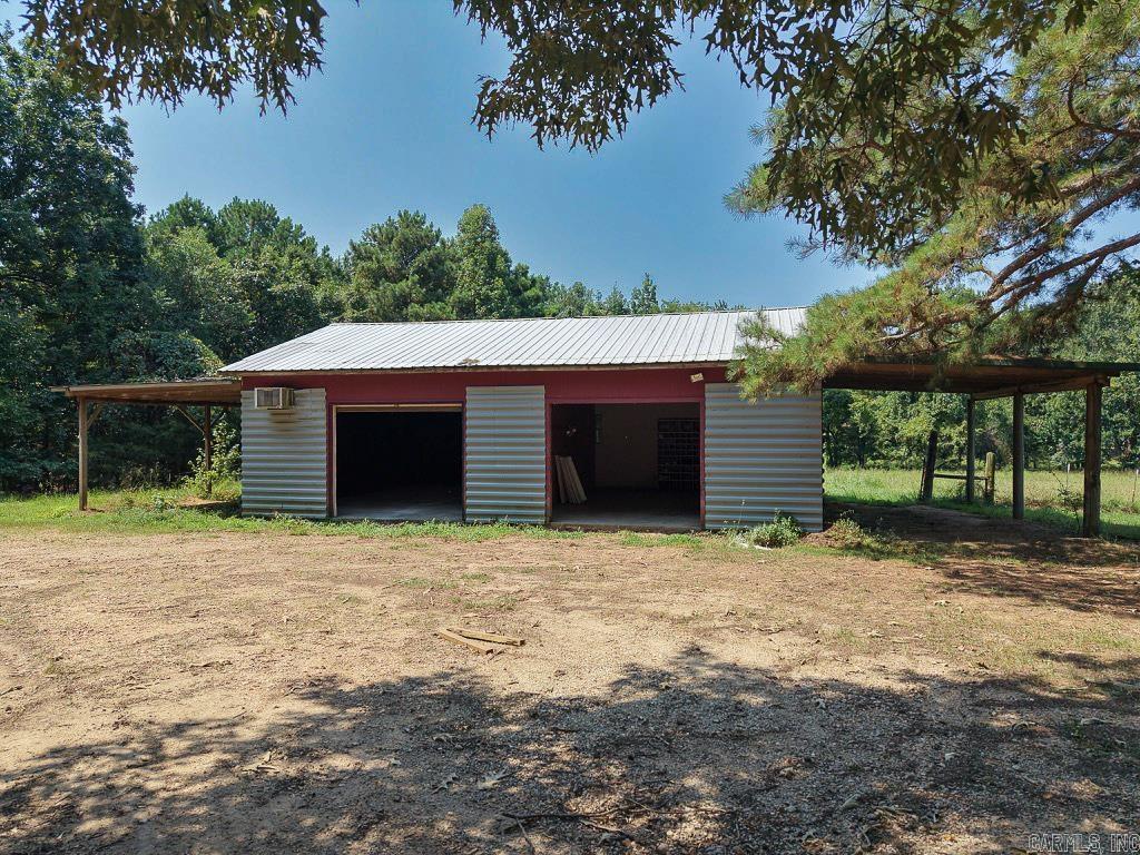 206 County Road 798 Property Photo 9