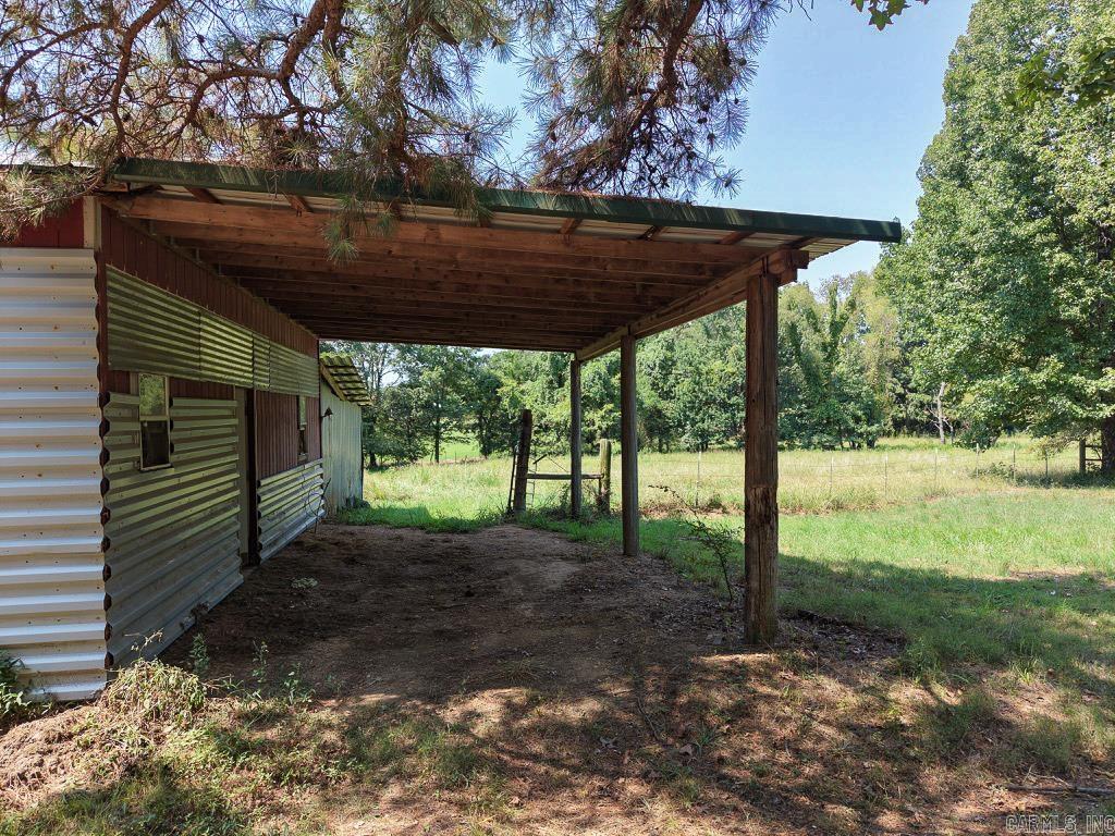 206 County Road 798 Property Photo 12