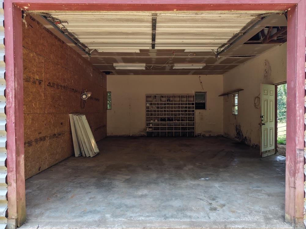 206 County Road 798 Property Photo 13