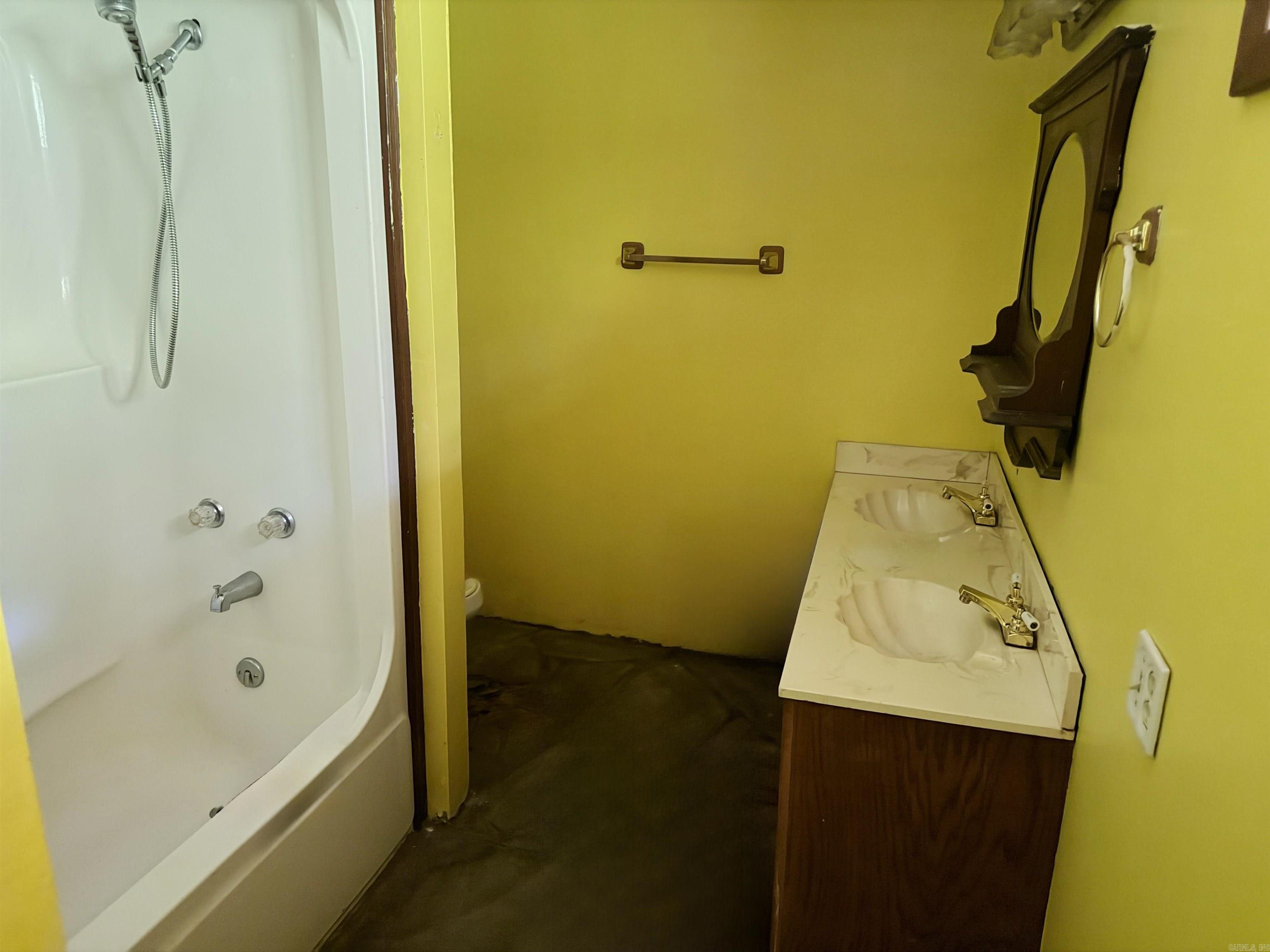 260 Whispering Pine Drive Property Photo 7
