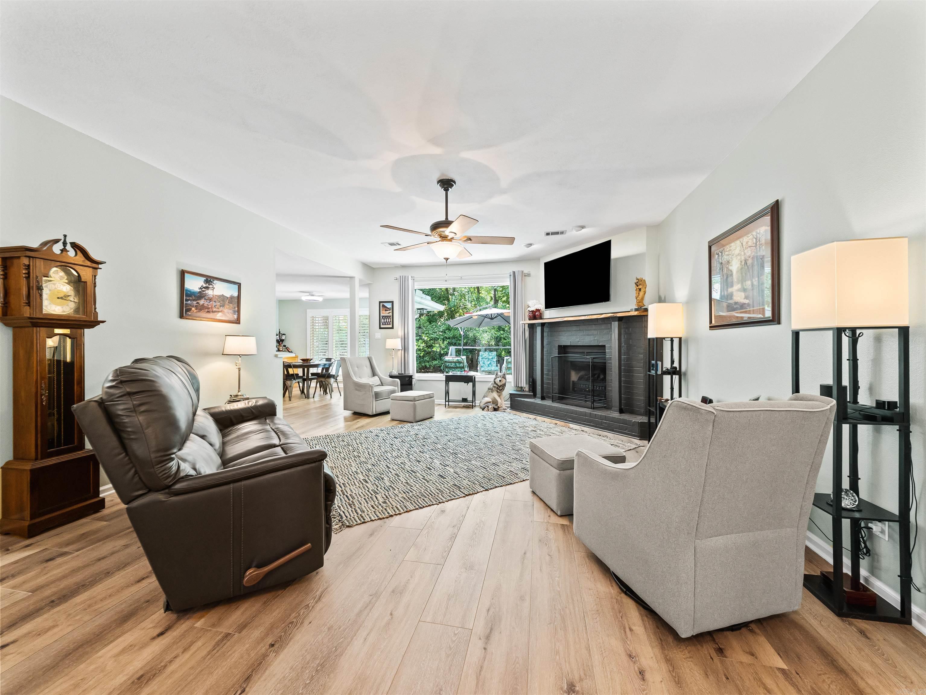 10 Magnifico Lane Property Photo 8