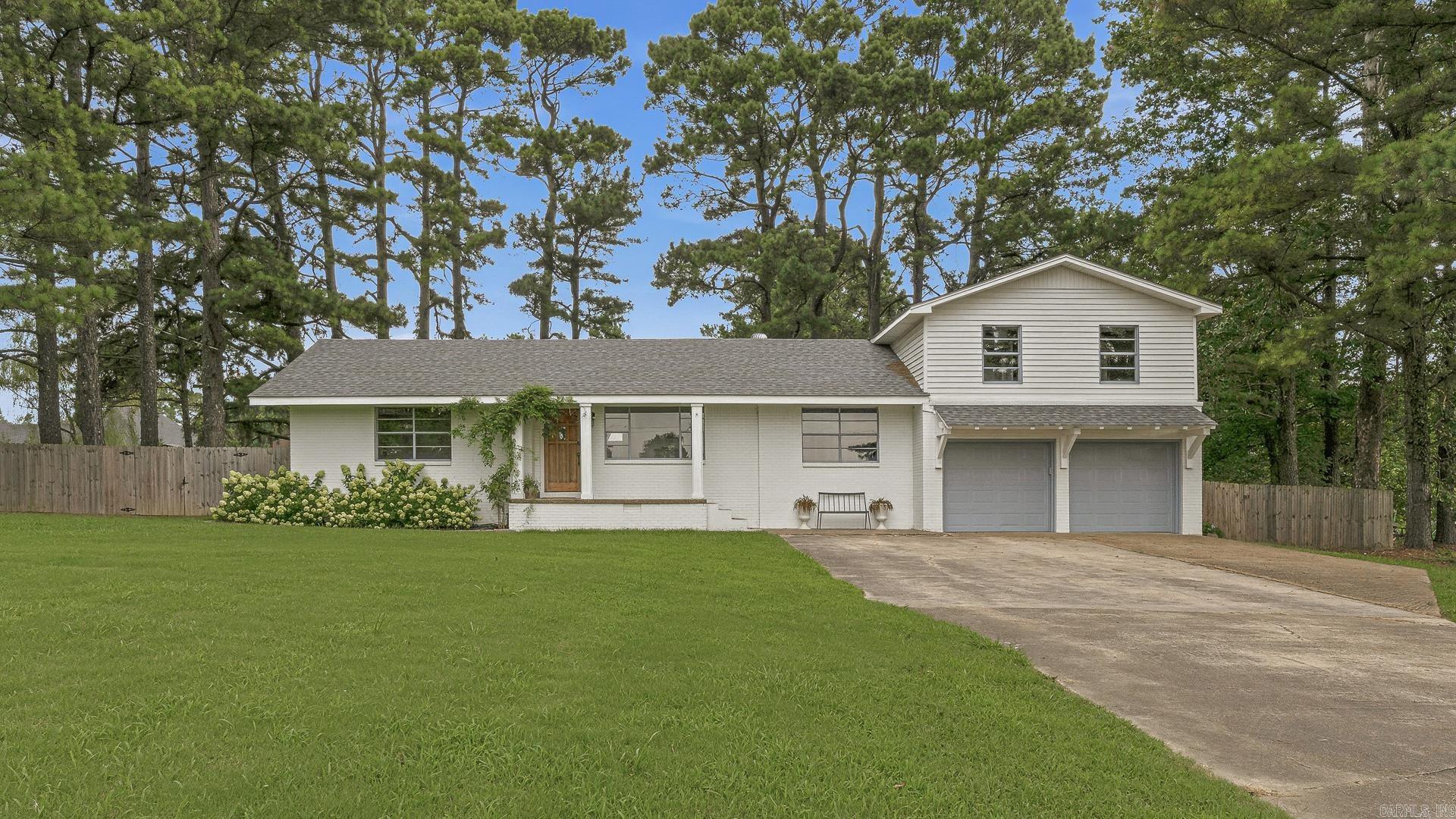 2340 County Road 762 Property Photo 1
