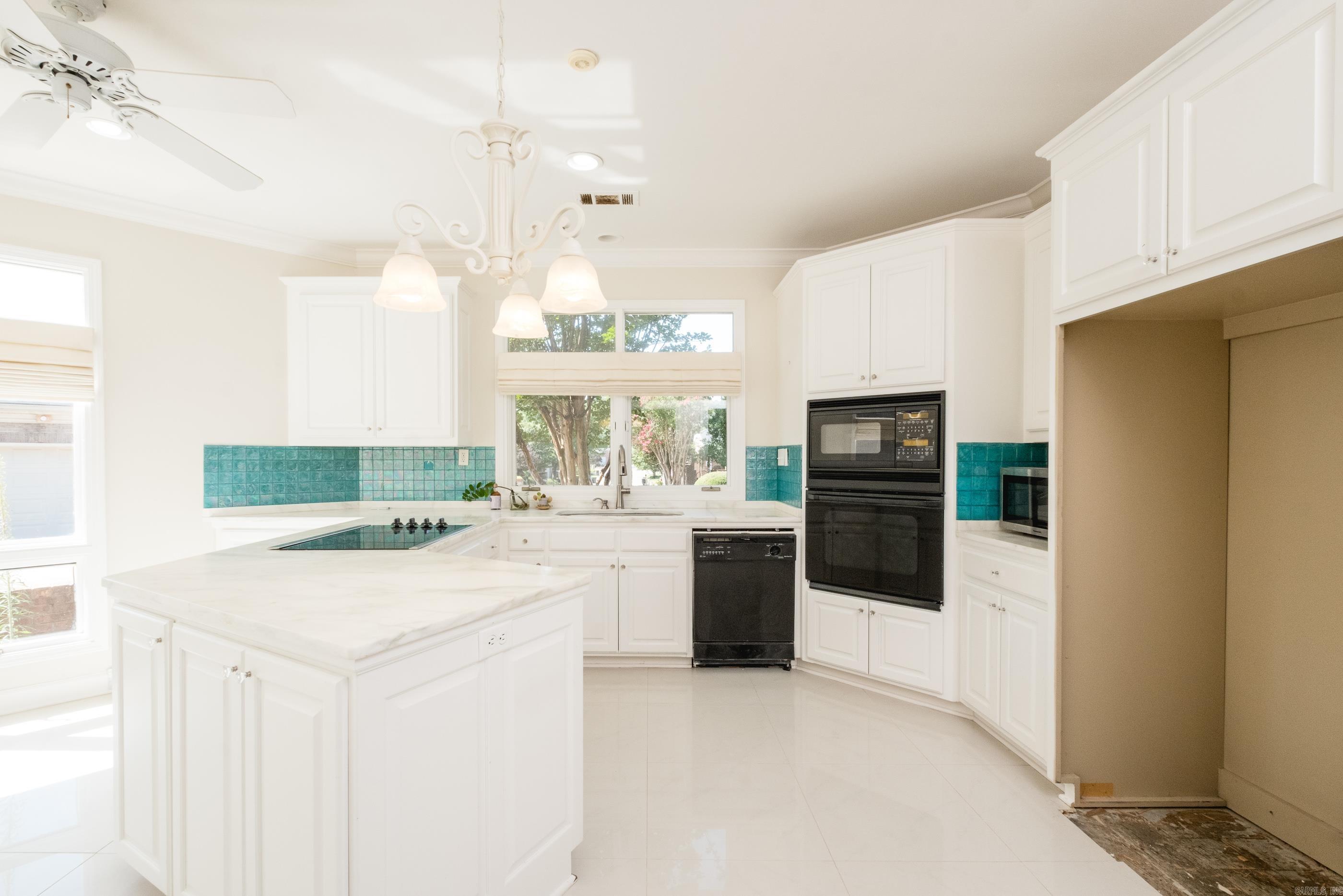 51 Hunters Green Circle Property Photo 16