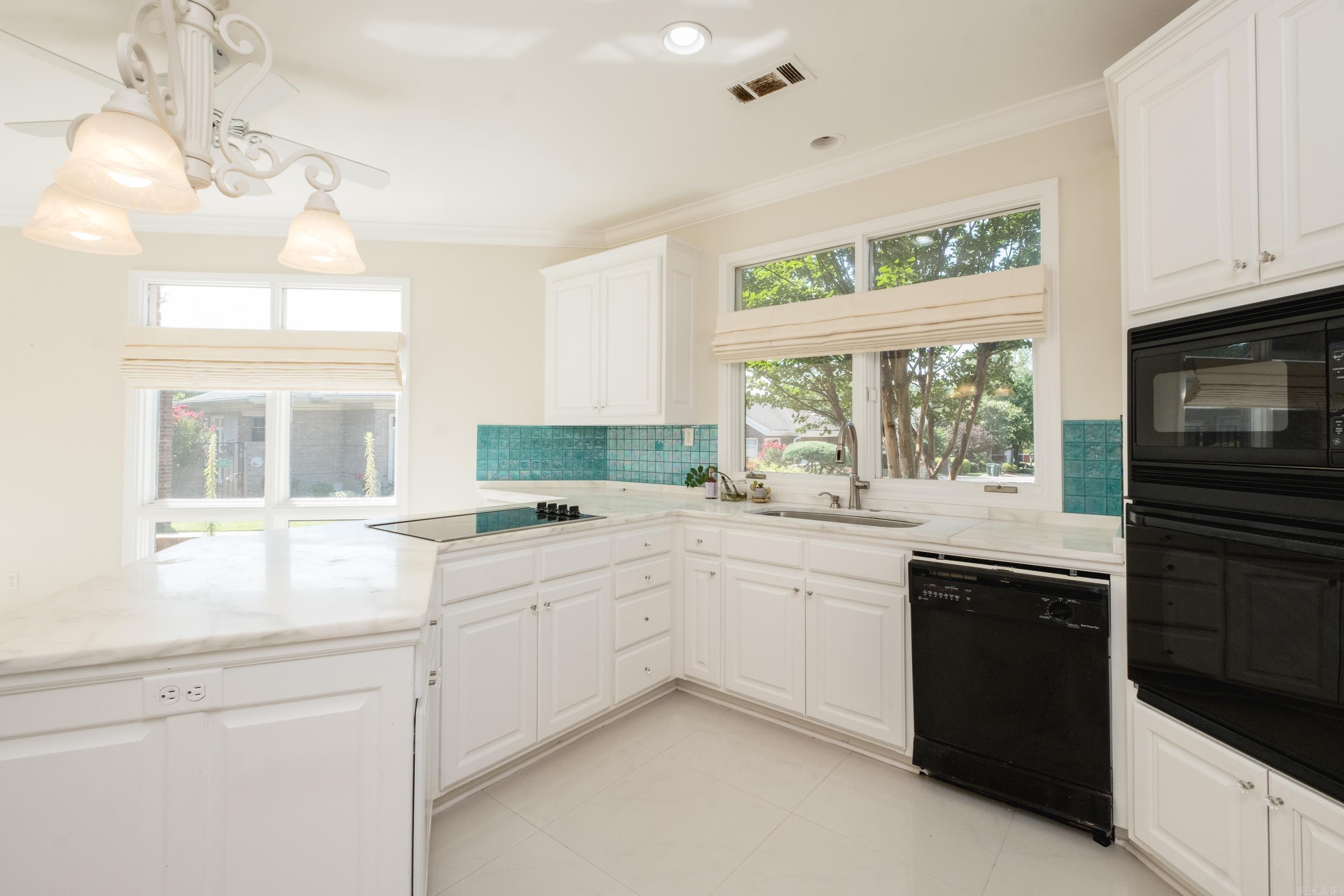 51 Hunters Green Circle Property Photo 17
