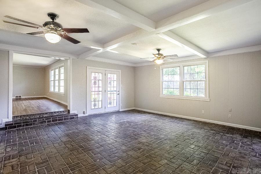 7300 Apache Road Property Photo 13