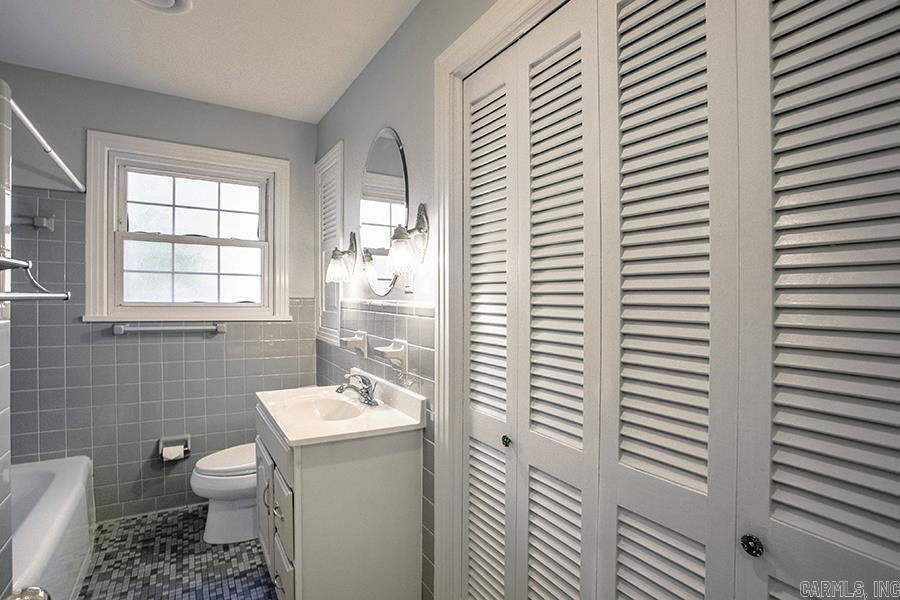 7300 Apache Road Property Photo 33
