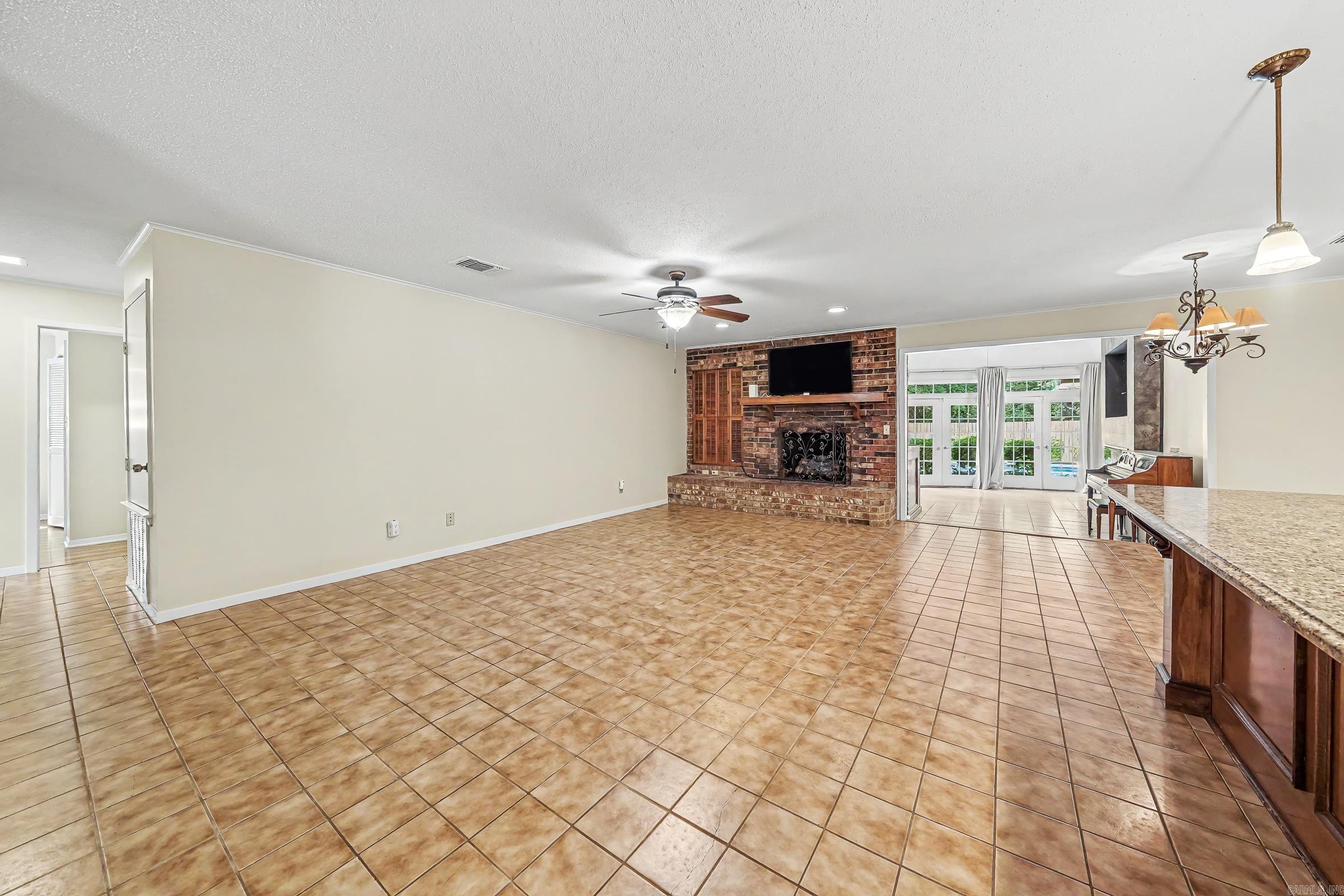 120 Northgate Drive Property Photo 7