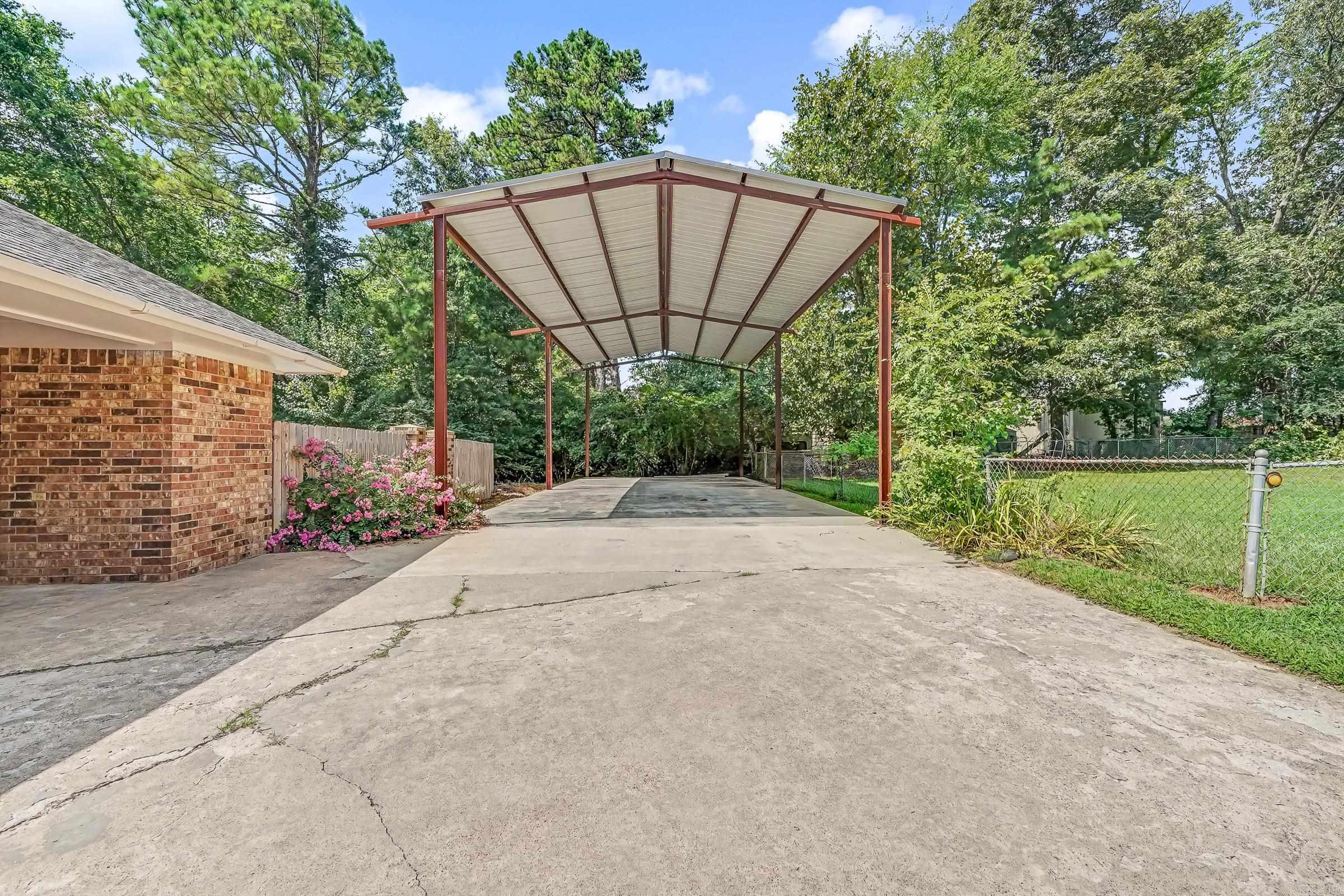 120 Northgate Drive Property Photo 27