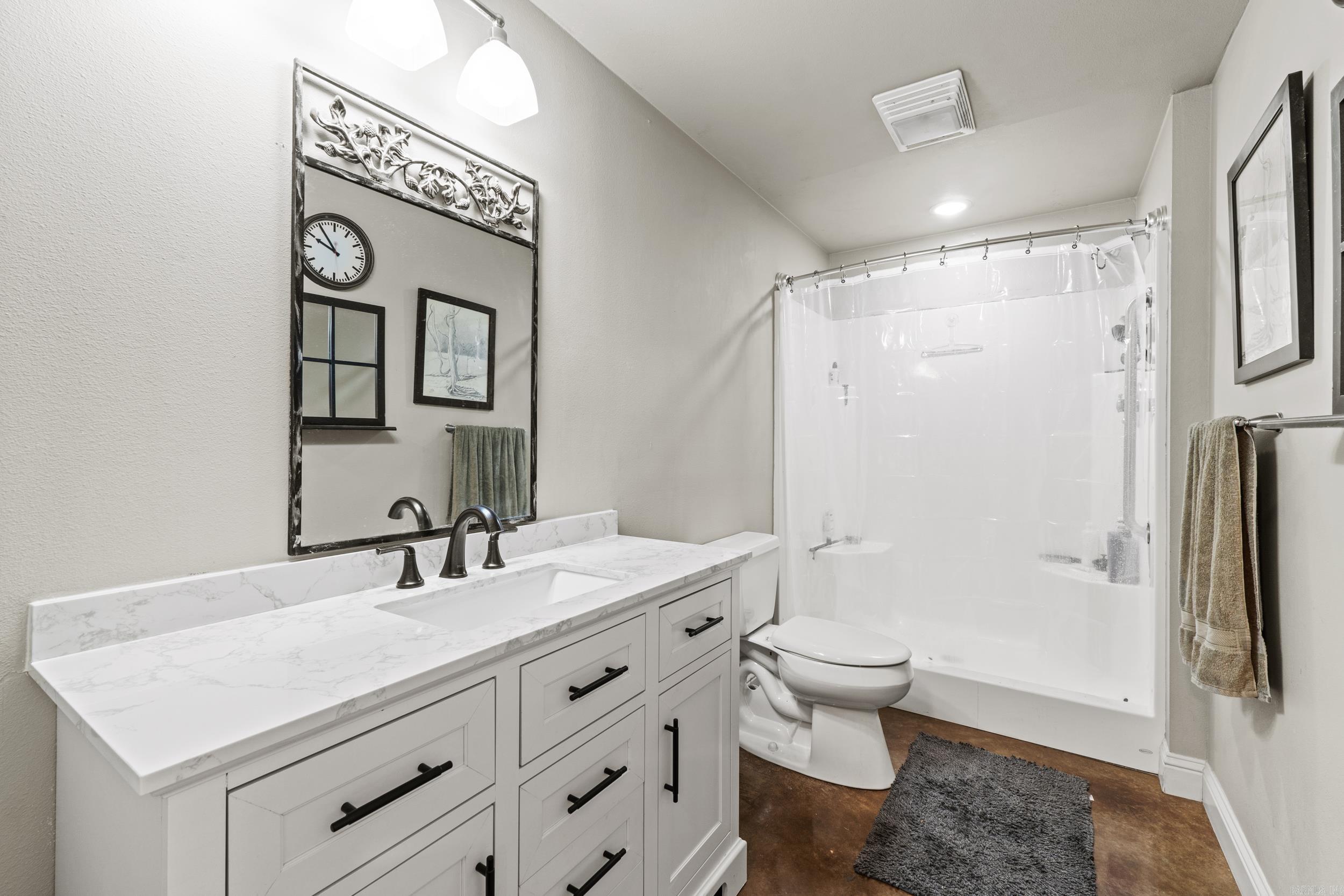1919 Tudor Loop Property Photo 40
