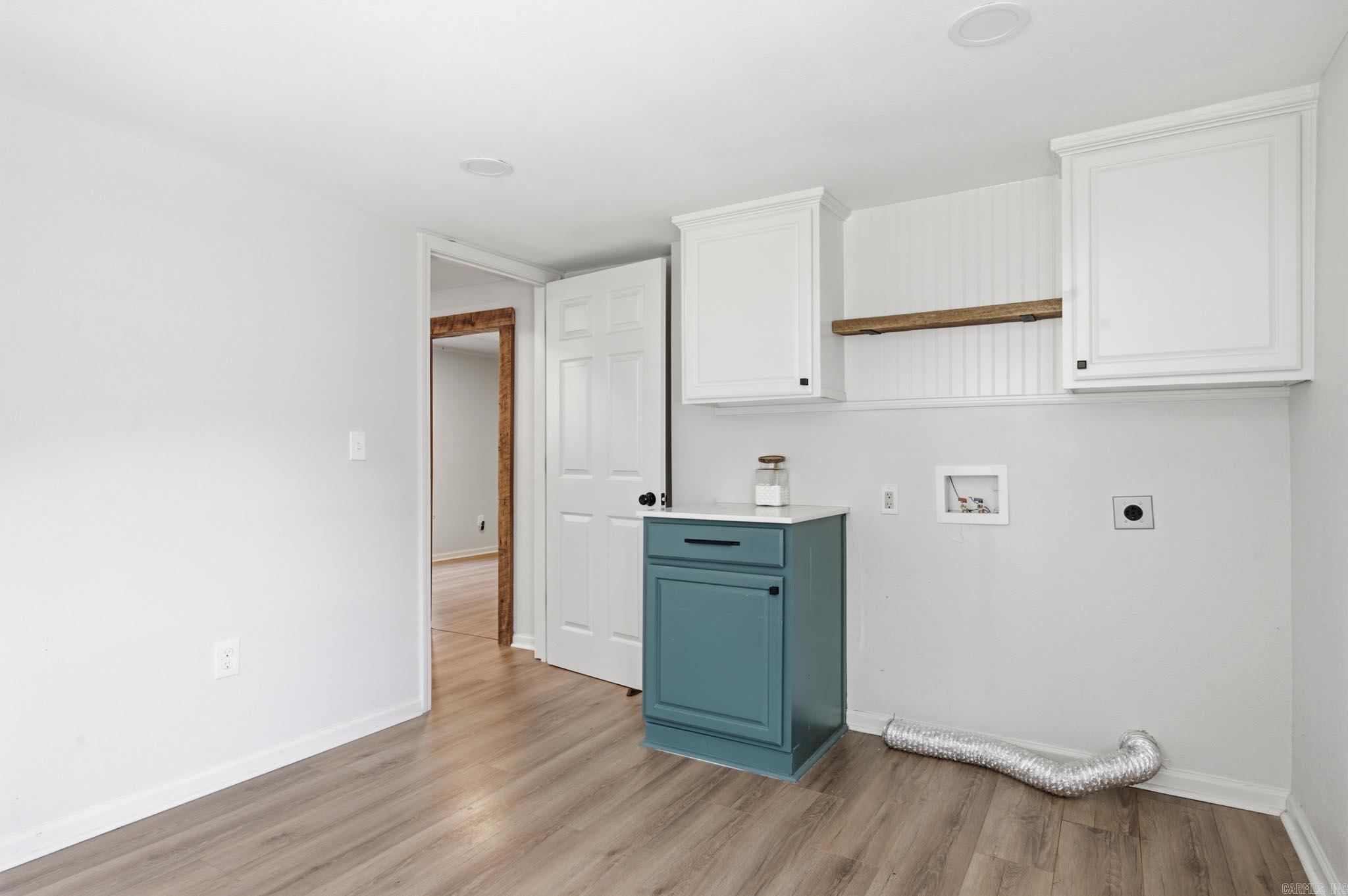 152 3rd Street Property Photo 10