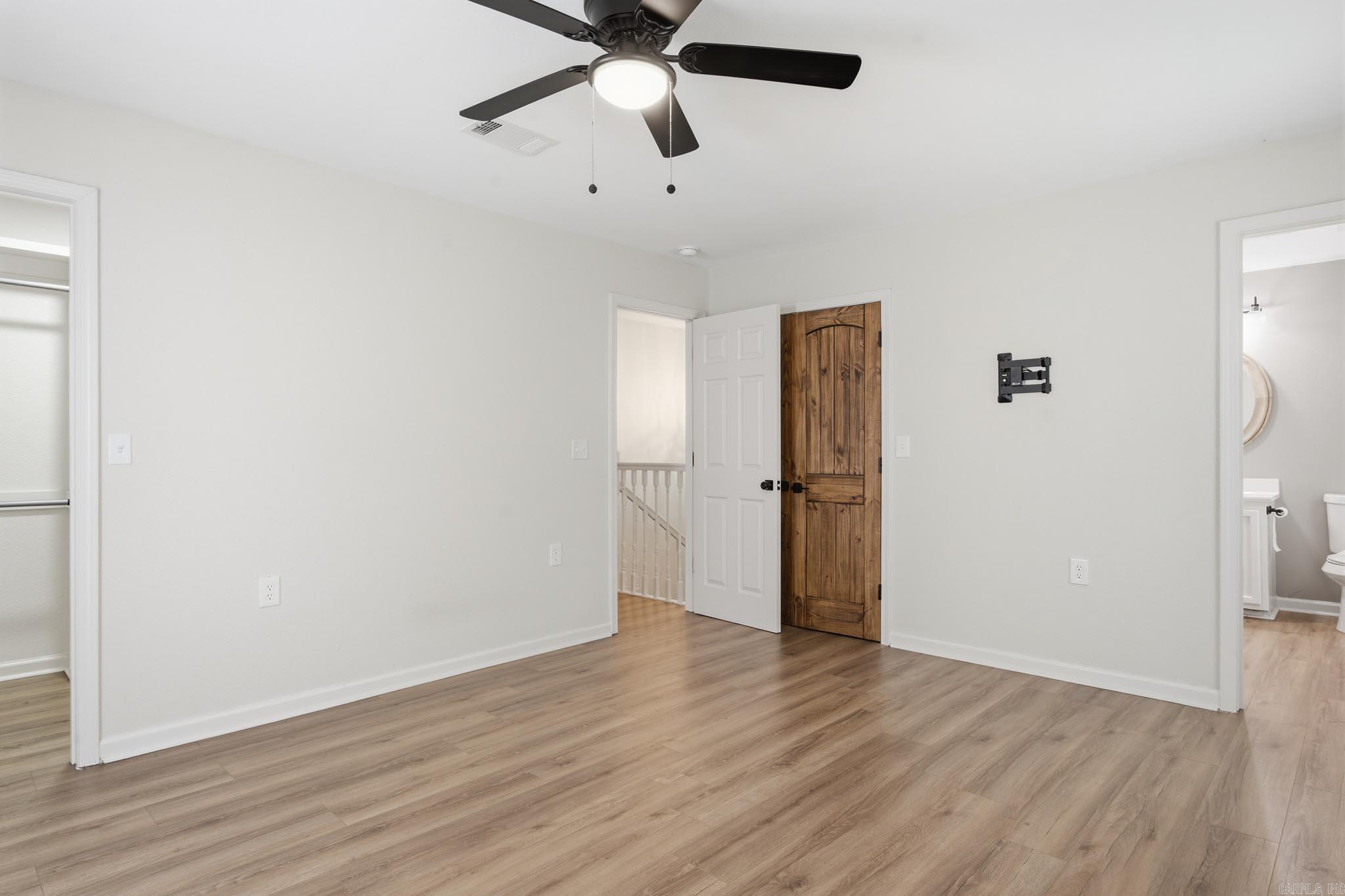 152 3rd Street Property Photo 13