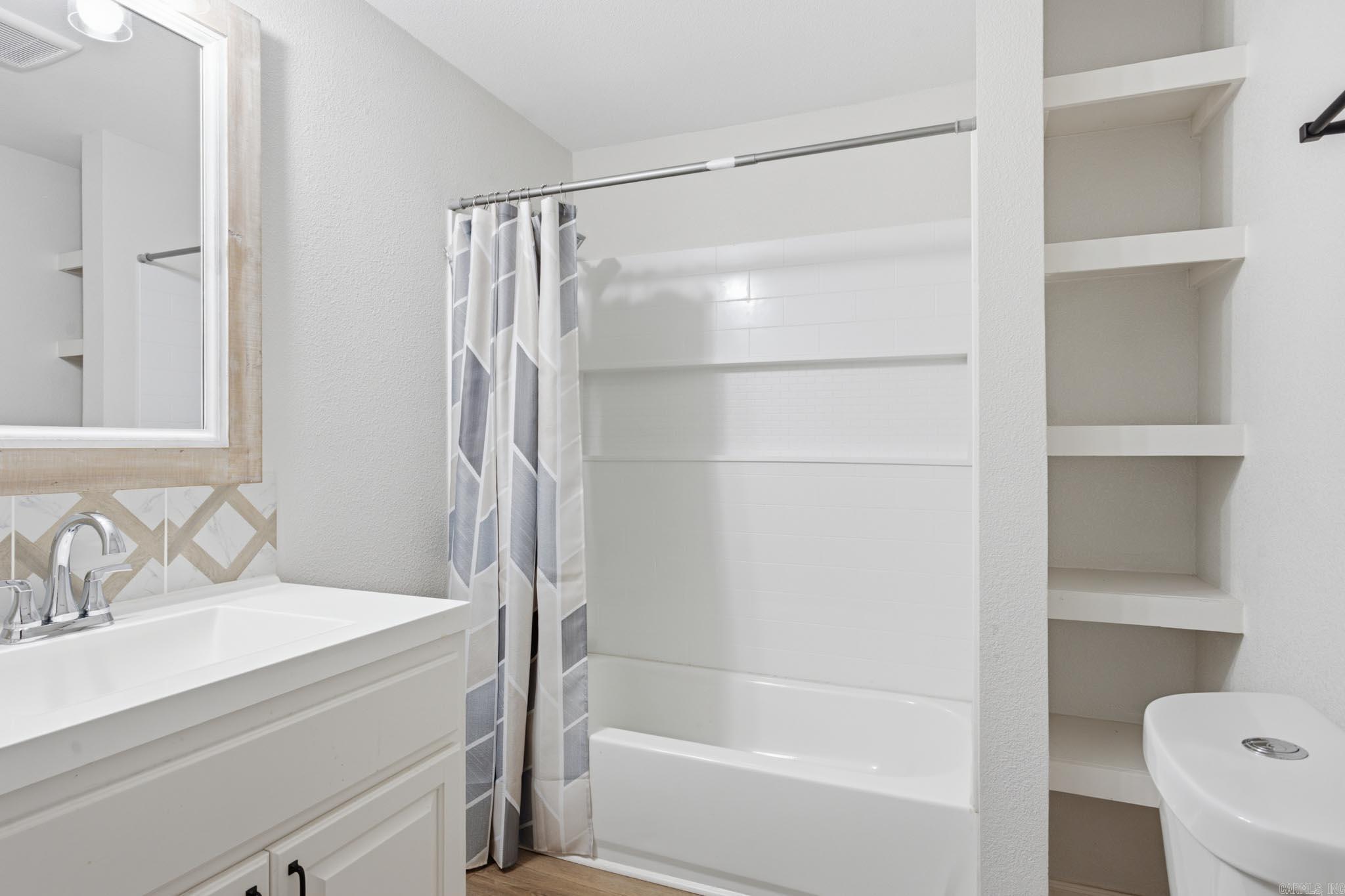 152 3rd Street Property Photo 17