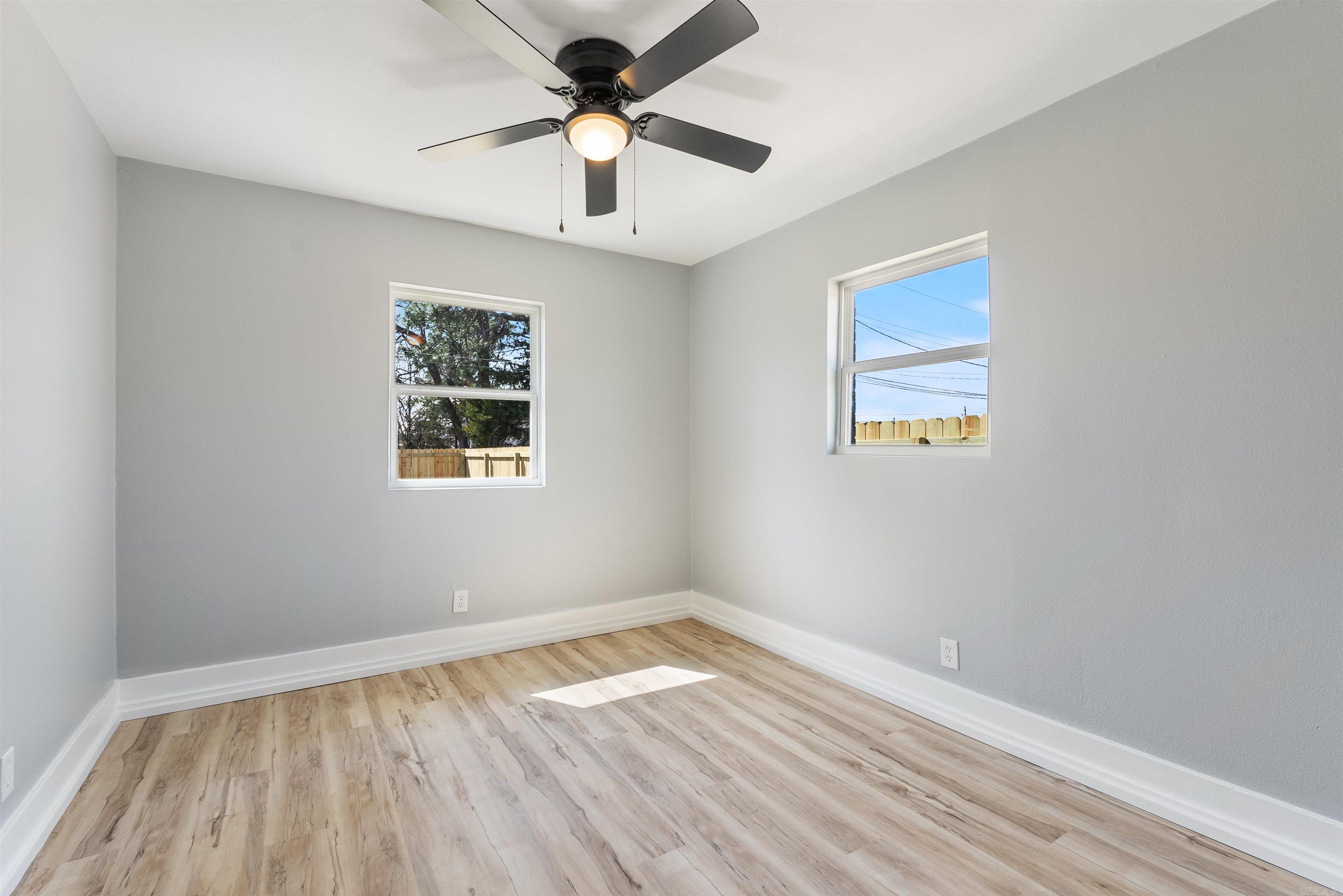 611 Lenora Property Photo 10