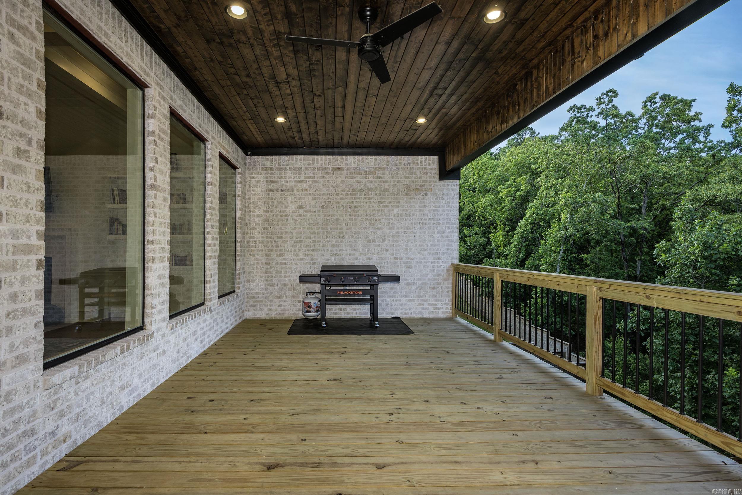 116 Falstone Drive Property Photo 42
