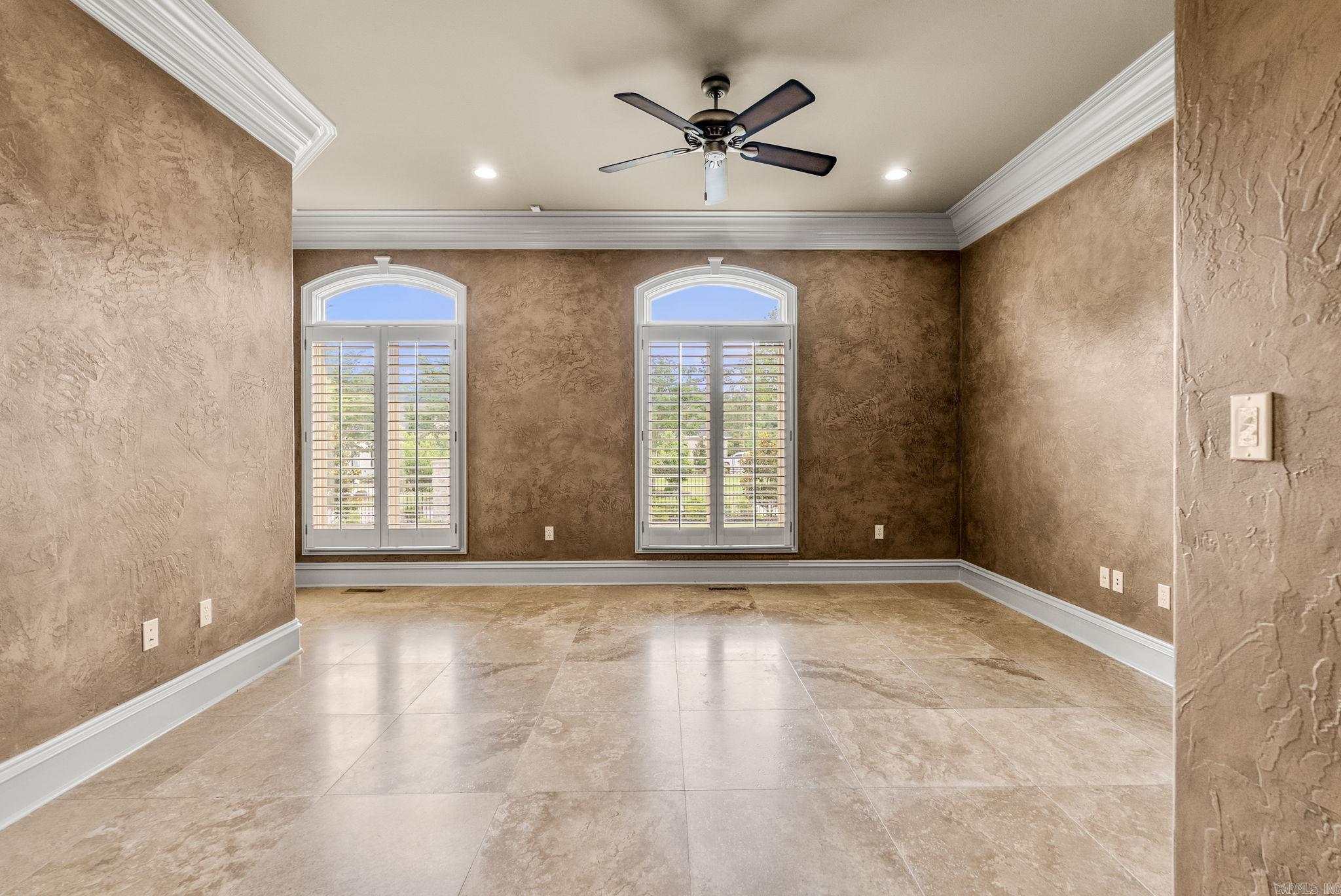 24 Spring Valley Lane Property Photo 23