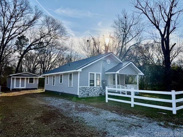 603 Hall Street Property Photo 4