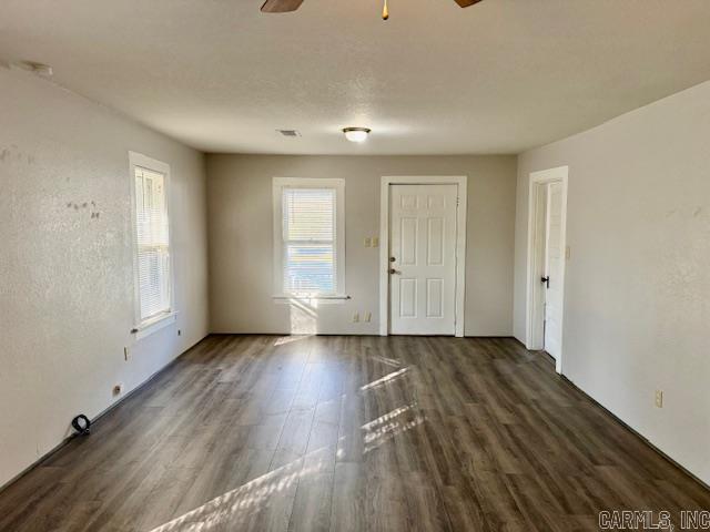 603 Hall Street Property Photo 9