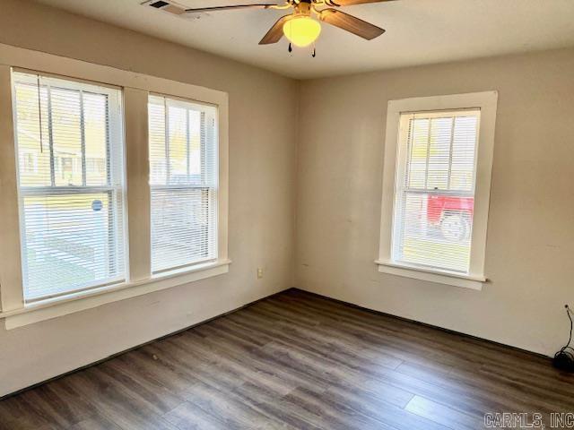 603 Hall Street Property Photo 13