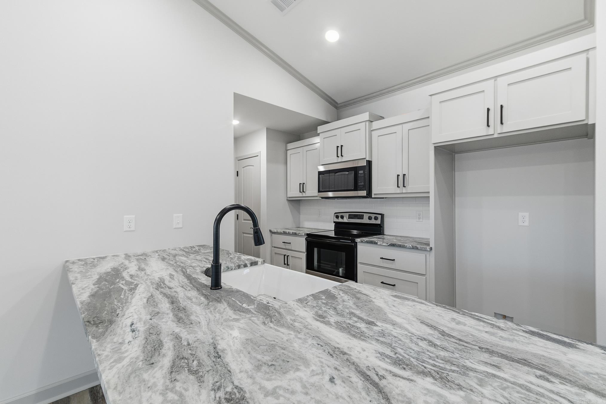 716 Moon Road Property Photo 16
