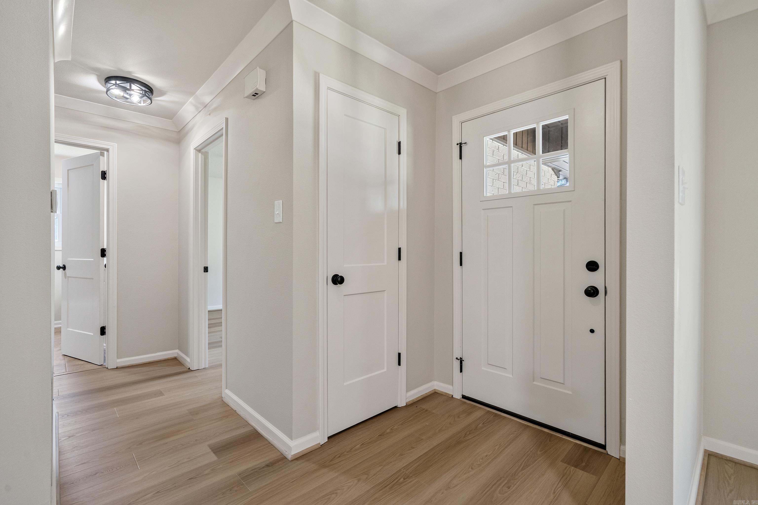 6 Concord Cir Property Photo 5