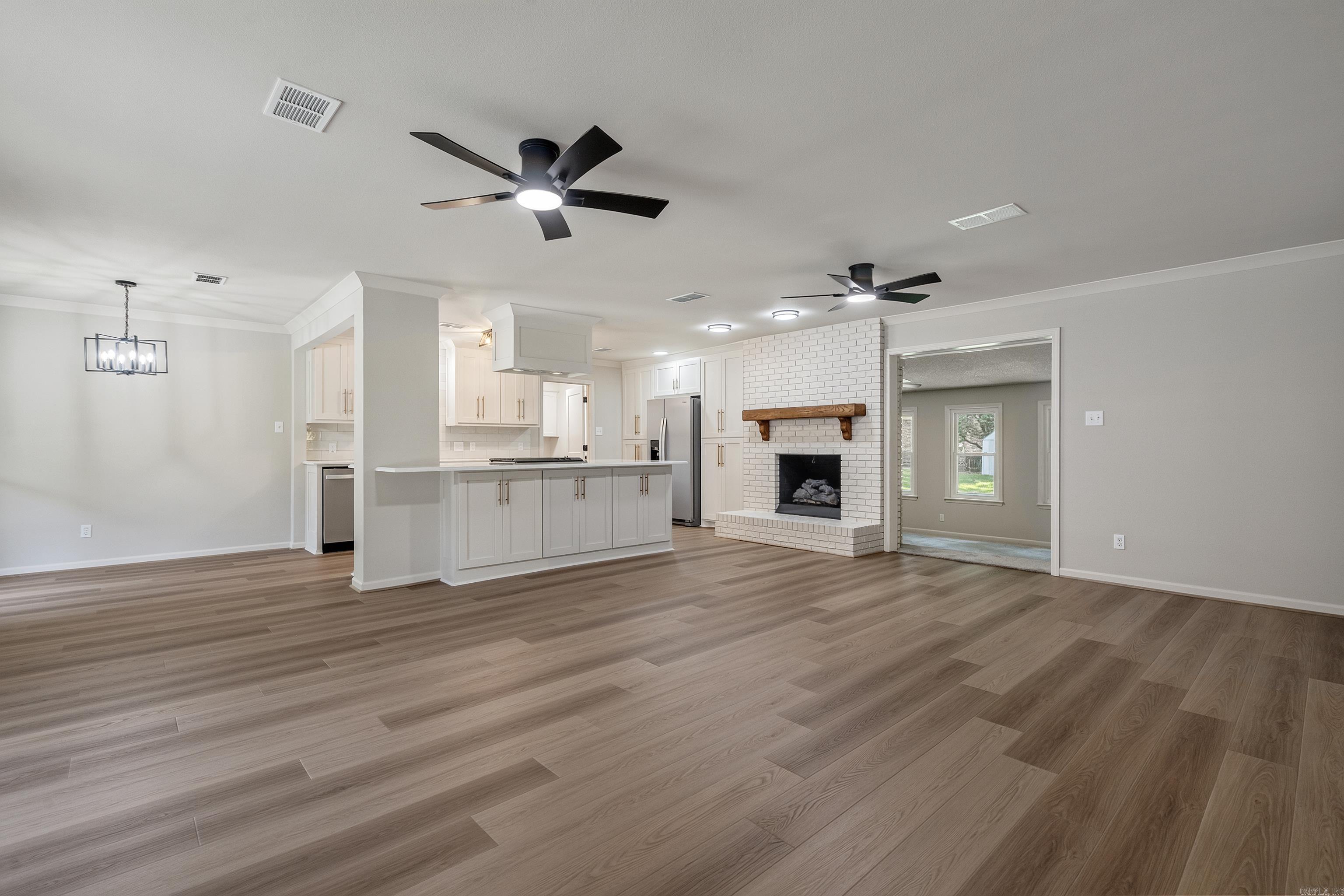 6 Concord Cir Property Photo 6