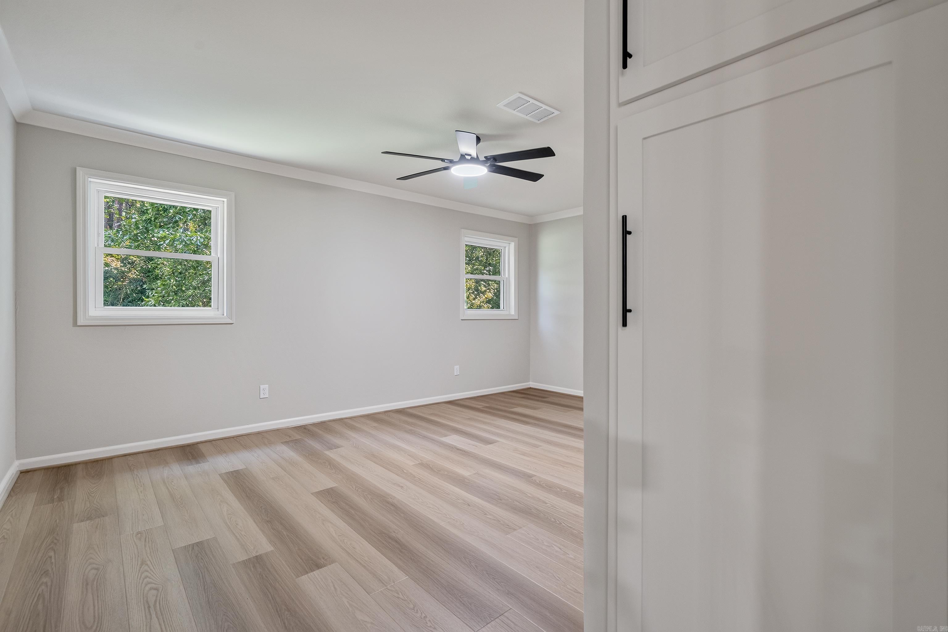 6 Concord Cir Property Photo 18