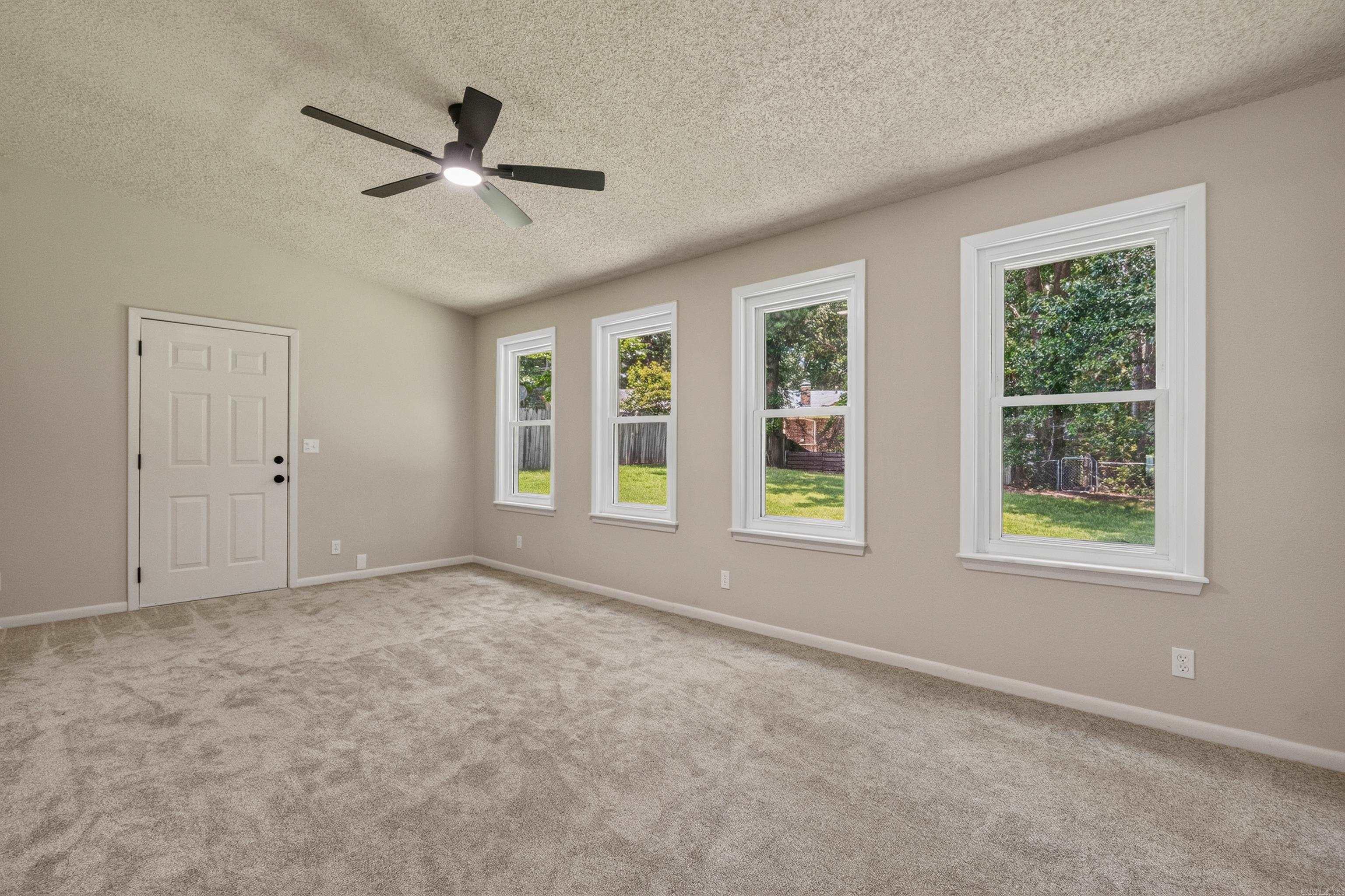 6 Concord Cir Property Photo 29