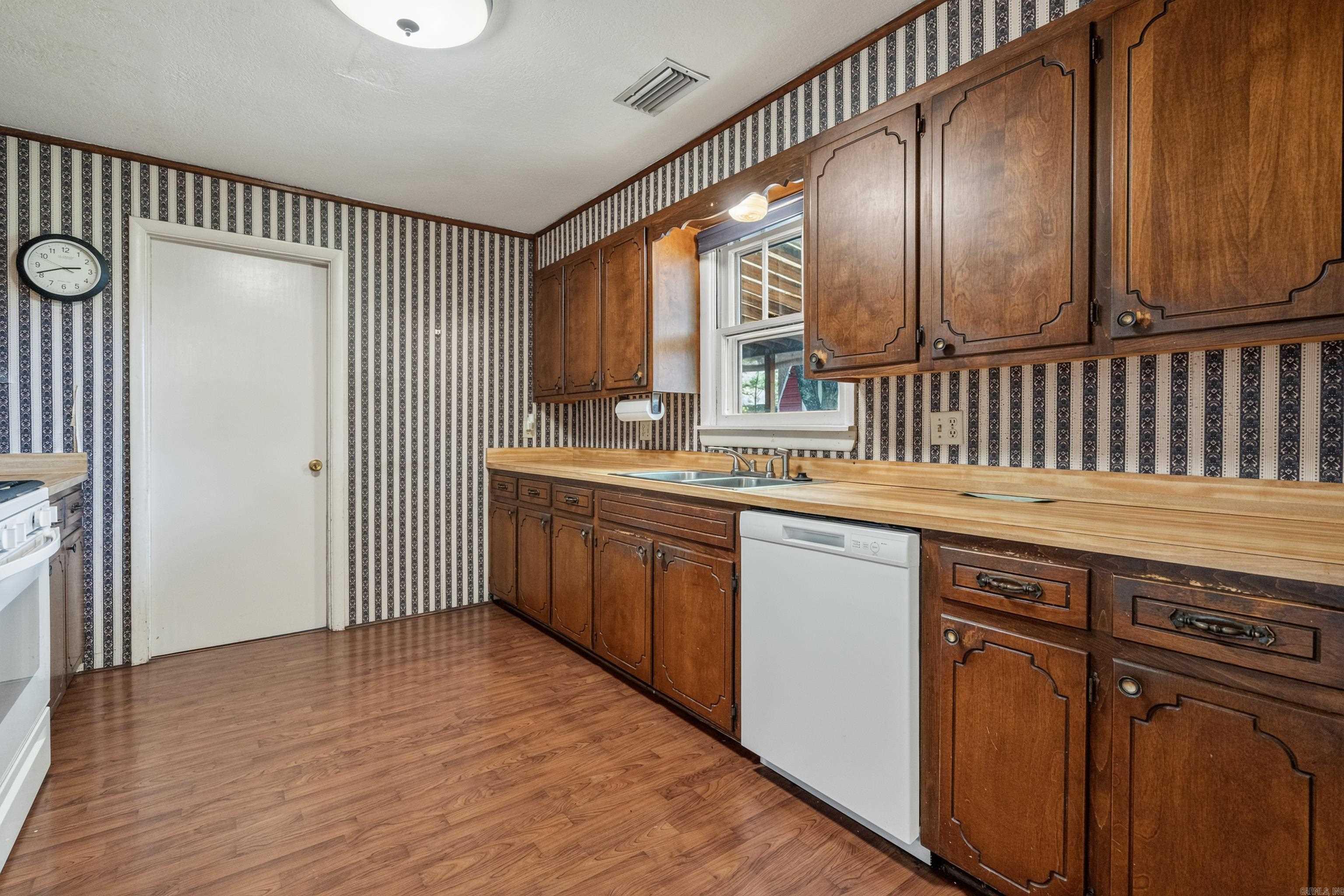 308 Freeman Street Property Photo 11