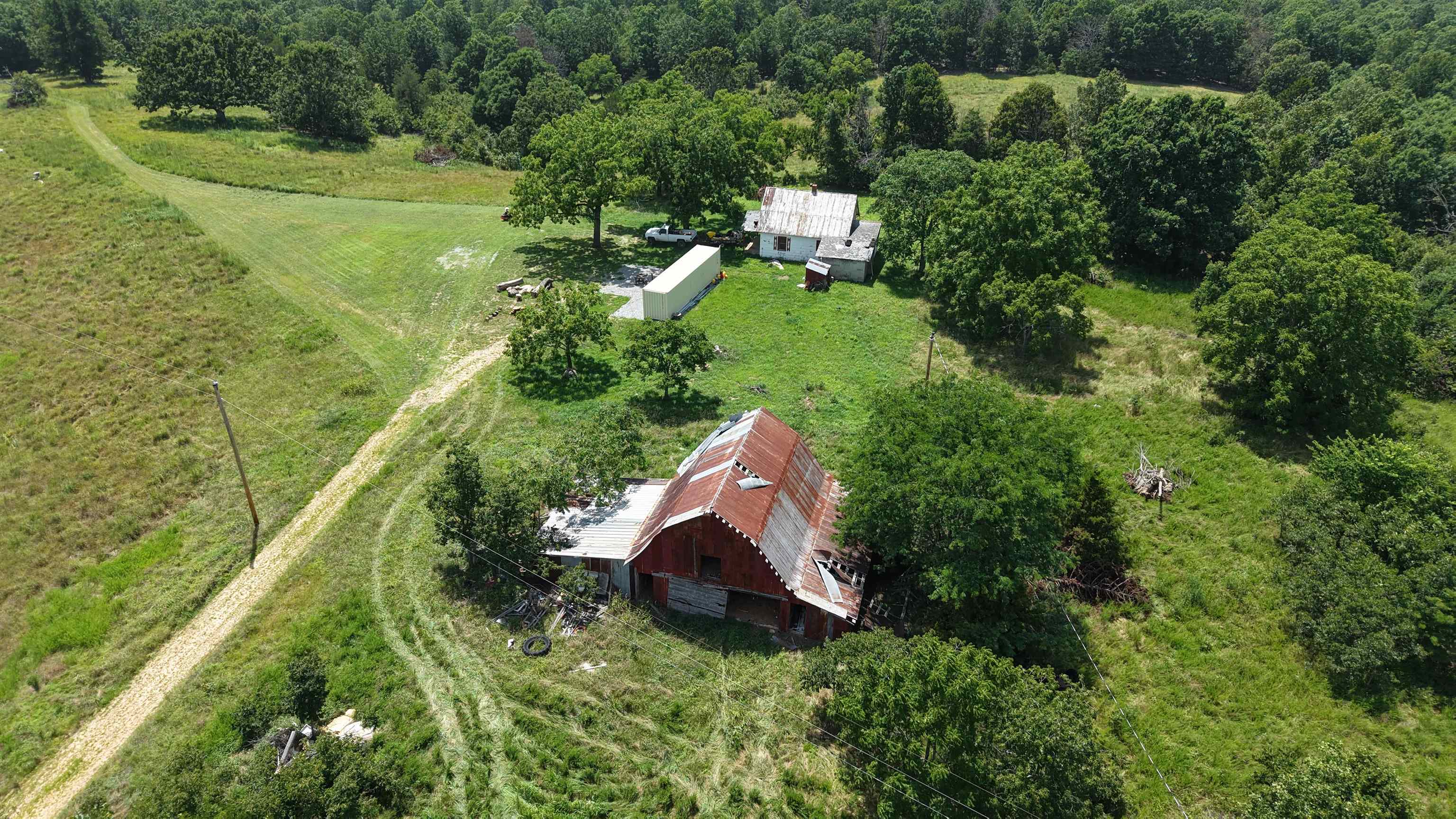 100 Republican Road Property Photo 6
