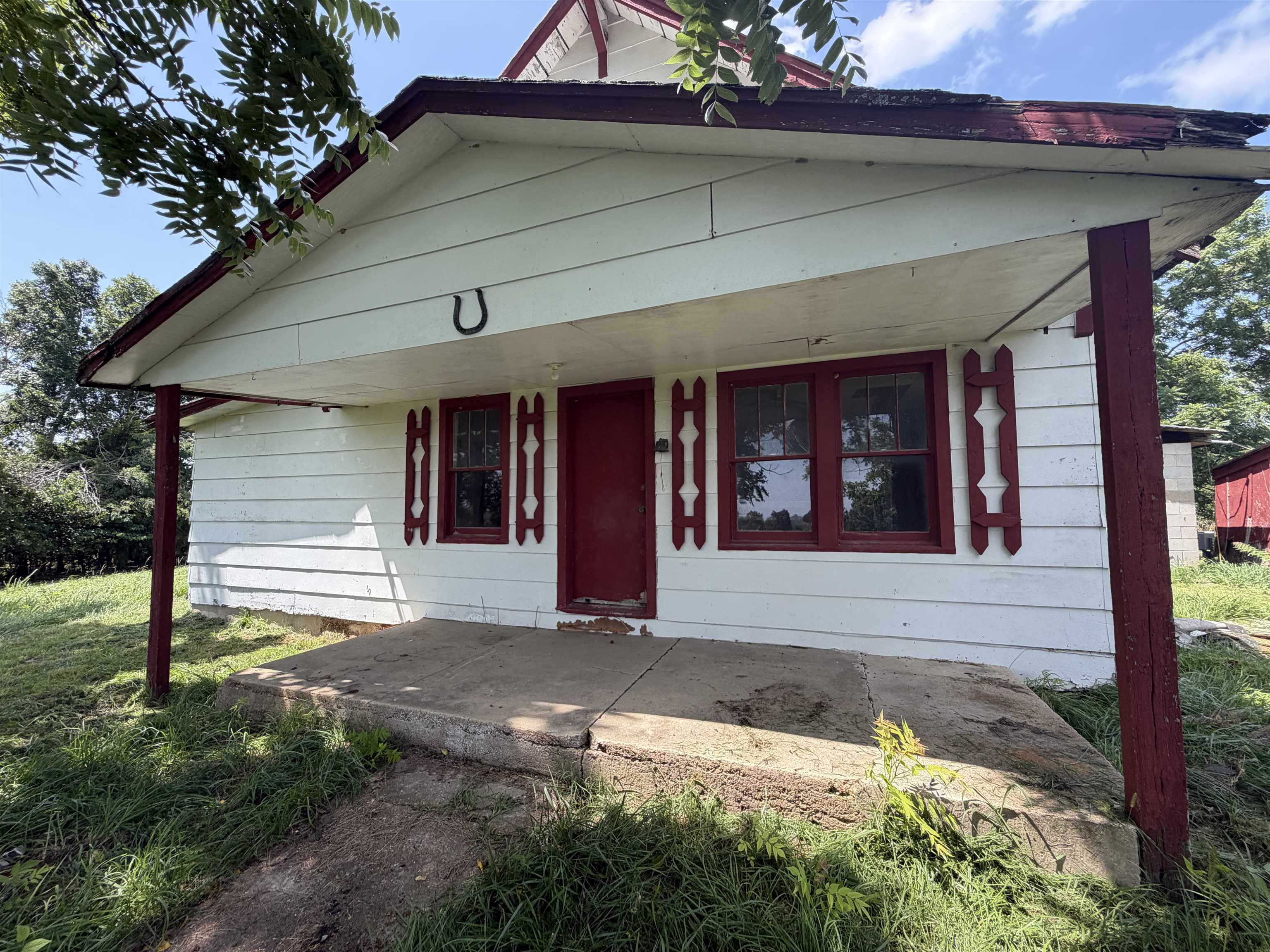100 Republican Road Property Photo 10