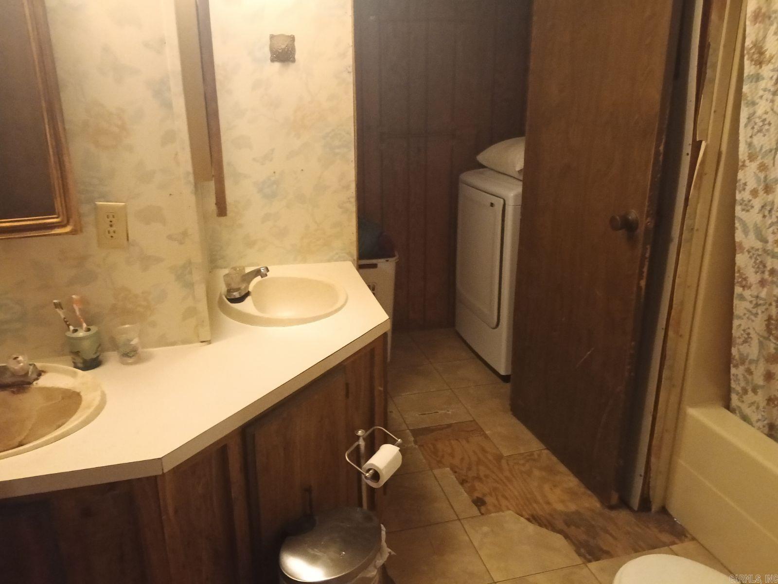 184 & 160 Peaceful Place Property Photo 15