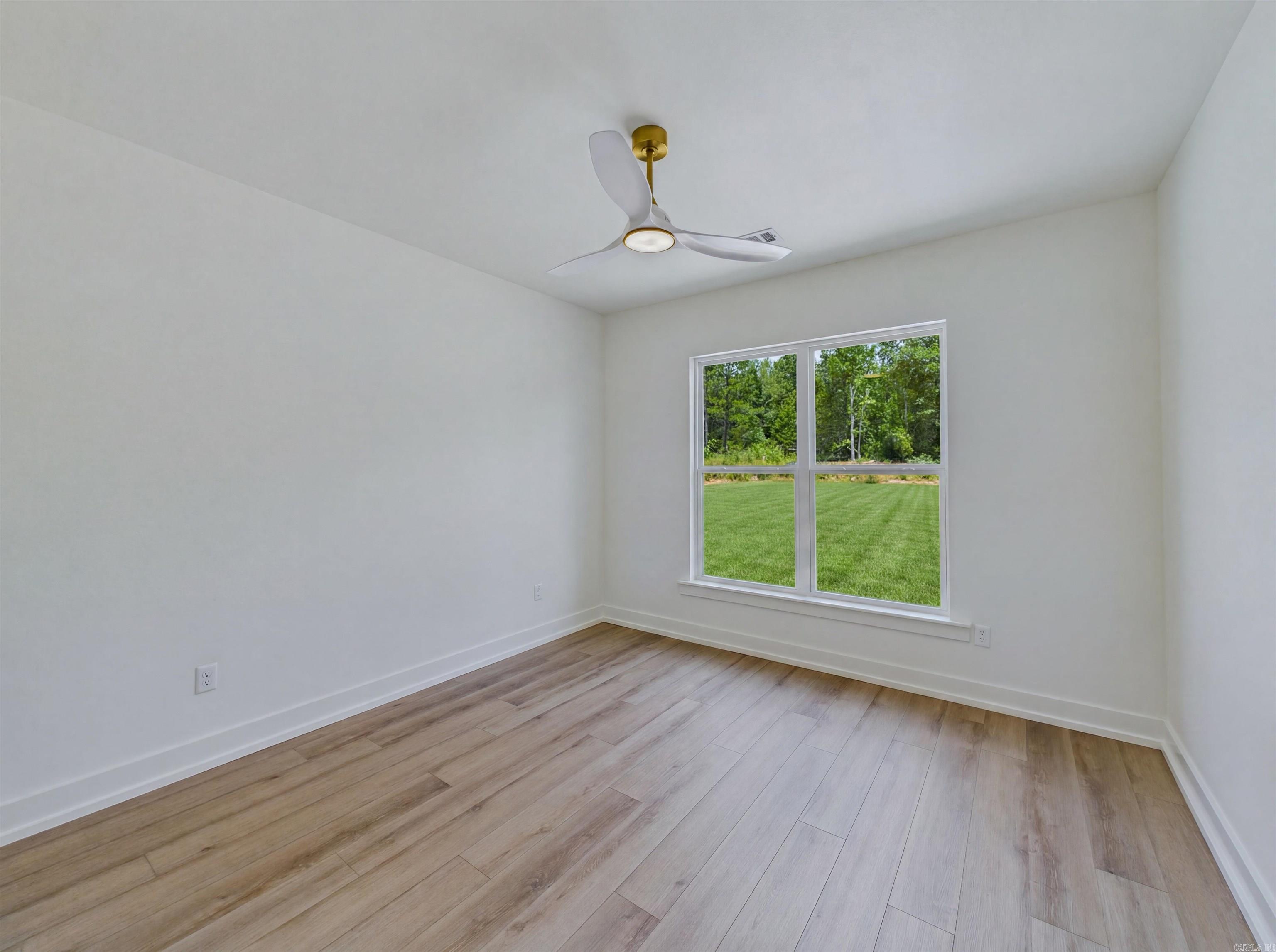 137 Coby Lane Property Photo 11